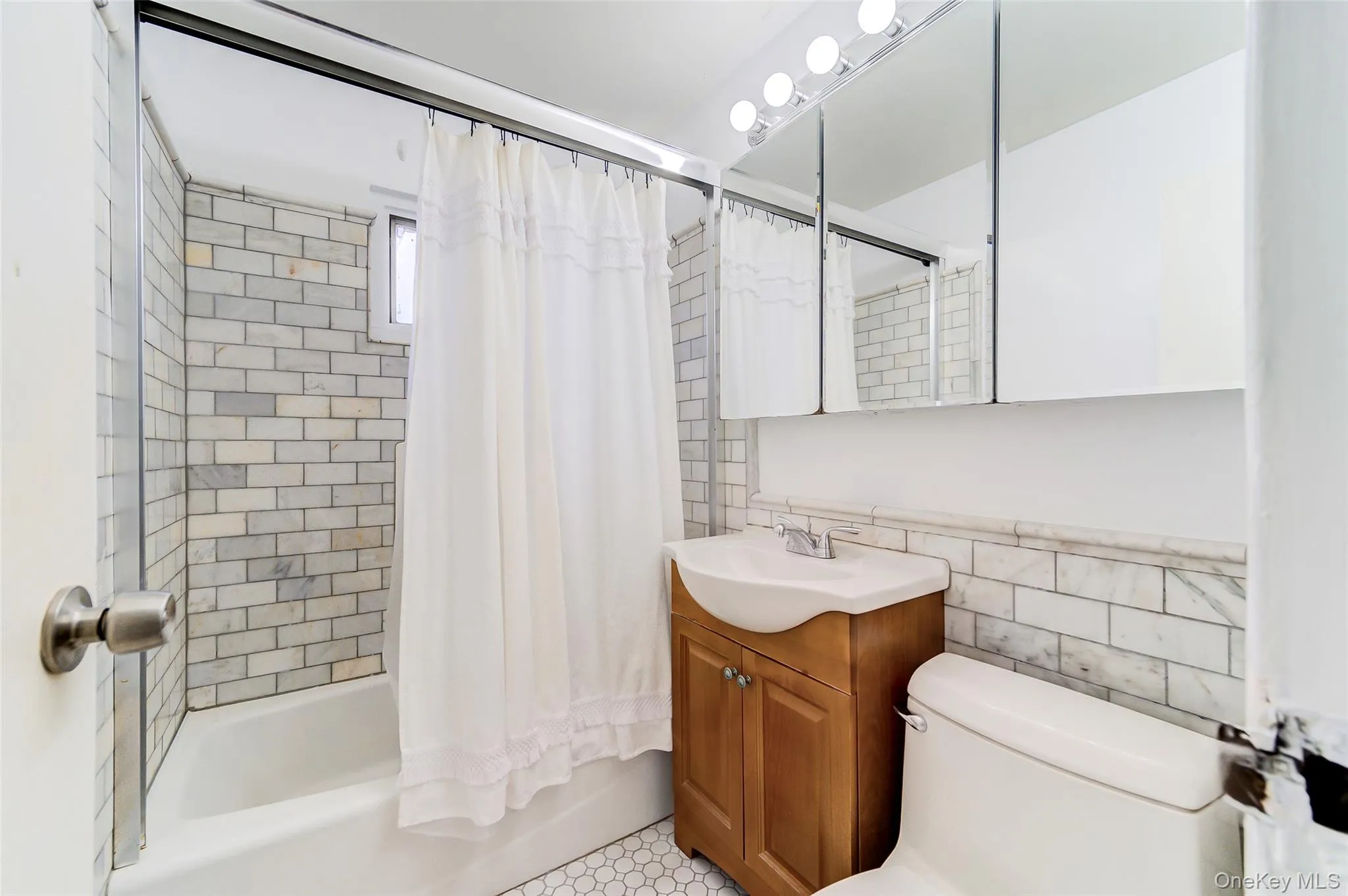 44 Manor Drive, Cornwall, NY, 2 Bedrooms Bedrooms, 5 Rooms Rooms,1 BathroomBathrooms,Residential,For Rent,Manor,0,1017804 44 Manor Drive, Cornwall, NY, 2 Bedrooms Bedrooms, 5 Rooms Rooms,1 BathroomBathrooms,Residential,For Rent,Manor,0,1017804