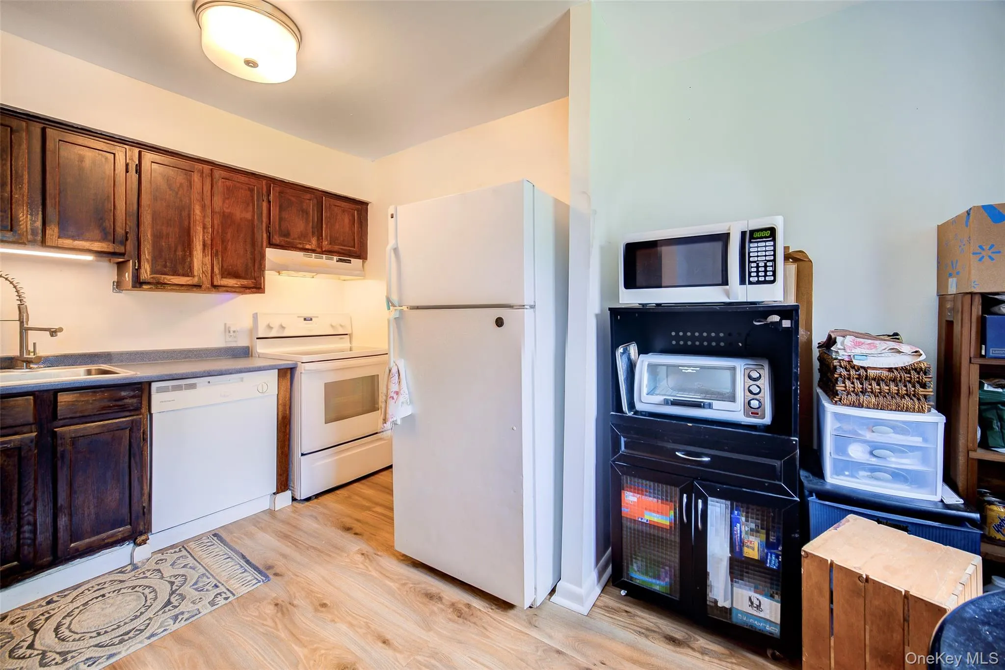 44 Manor Drive, Cornwall, NY, 2 Bedrooms Bedrooms, 5 Rooms Rooms,1 BathroomBathrooms,Residential,For Rent,Manor,0,1017804 44 Manor Drive, Cornwall, NY, 2 Bedrooms Bedrooms, 5 Rooms Rooms,1 BathroomBathrooms,Residential,For Rent,Manor,0,1017804