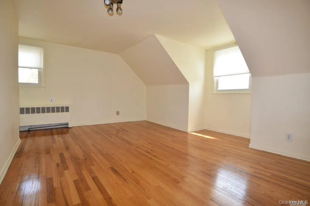 267 Haypath Road, Oyster Bay, NY, 5 Bedrooms Bedrooms, 8 Rooms Rooms,2 BathroomsBathrooms,Residential Lease,For Rent,Haypath,0,1017805 267 Haypath Road, Oyster Bay, NY, 5 Bedrooms Bedrooms, 8 Rooms Rooms,2 BathroomsBathrooms,Residential Lease,For Rent,Haypath,0,1017805