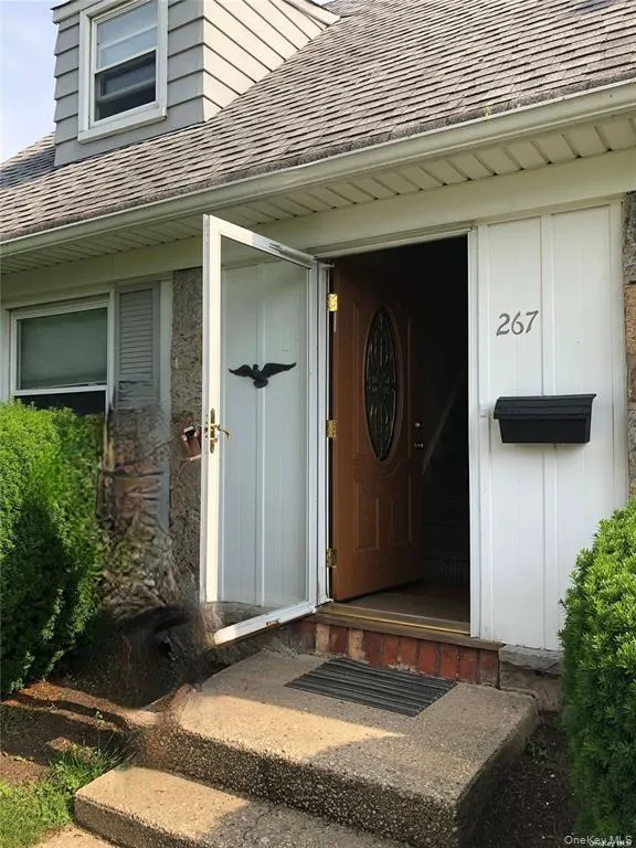 267 Haypath Road, Oyster Bay, NY, 5 Bedrooms Bedrooms, 8 Rooms Rooms,2 BathroomsBathrooms,Residential Lease,For Rent,Haypath,0,1017805 267 Haypath Road, Oyster Bay, NY, 5 Bedrooms Bedrooms, 8 Rooms Rooms,2 BathroomsBathrooms,Residential Lease,For Rent,Haypath,0,1017805