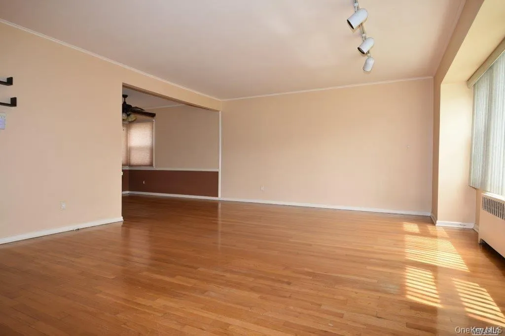 267 Haypath Road, Oyster Bay, NY, 5 Bedrooms Bedrooms, 8 Rooms Rooms,2 BathroomsBathrooms,Residential Lease,For Rent,Haypath,0,1017805 267 Haypath Road, Oyster Bay, NY, 5 Bedrooms Bedrooms, 8 Rooms Rooms,2 BathroomsBathrooms,Residential Lease,For Rent,Haypath,0,1017805