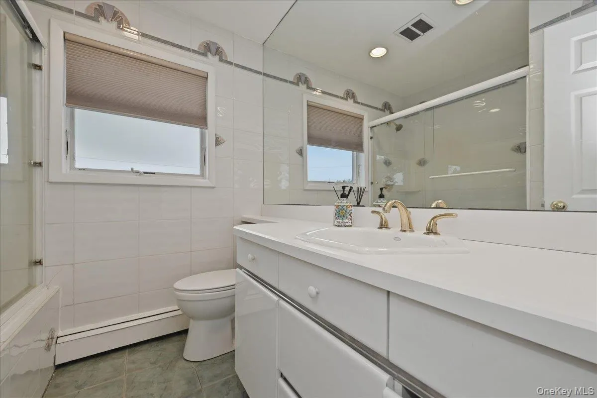 2461 Riviera Lane, Hempstead, NY, 4 Bedrooms Bedrooms, 8 Rooms Rooms,2 BathroomsBathrooms,Residential,For Rent,Riviera,0,1017807 2461 Riviera Lane, Hempstead, NY, 4 Bedrooms Bedrooms, 8 Rooms Rooms,2 BathroomsBathrooms,Residential,For Rent,Riviera,0,1017807