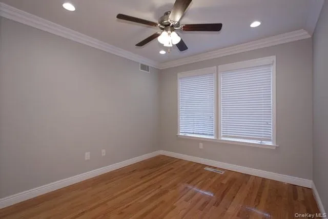 565 Merrick Road, Hempstead, NY, 2 Bedrooms Bedrooms, 5 Rooms Rooms,1 BathroomBathrooms,Residential Lease,For Rent,Merrick,0,KEY1017808 565 Merrick Road, Hempstead, NY, 2 Bedrooms Bedrooms, 5 Rooms Rooms,1 BathroomBathrooms,Residential Lease,For Rent,Merrick,0,KEY1017808