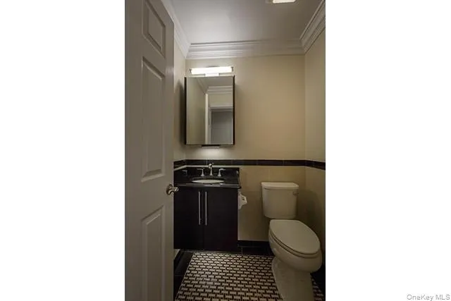 565 Merrick Road, Hempstead, NY, 2 Bedrooms Bedrooms, 5 Rooms Rooms,1 BathroomBathrooms,Residential Lease,For Rent,Merrick,0,KEY1017808 565 Merrick Road, Hempstead, NY, 2 Bedrooms Bedrooms, 5 Rooms Rooms,1 BathroomBathrooms,Residential Lease,For Rent,Merrick,0,KEY1017808