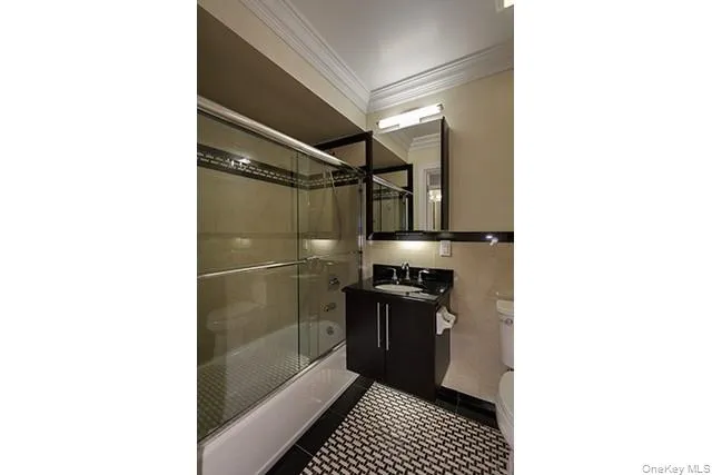 565 Merrick Road, Hempstead, NY, 2 Bedrooms Bedrooms, 5 Rooms Rooms,1 BathroomBathrooms,Residential Lease,For Rent,Merrick,0,KEY1017808 565 Merrick Road, Hempstead, NY, 2 Bedrooms Bedrooms, 5 Rooms Rooms,1 BathroomBathrooms,Residential Lease,For Rent,Merrick,0,KEY1017808
