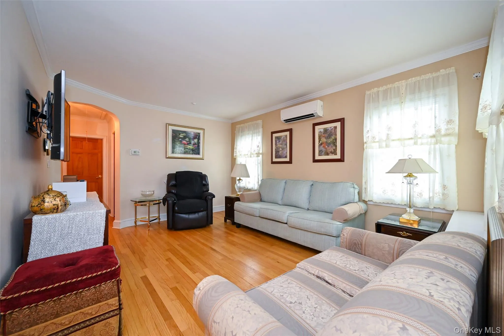 56-08 197th Street, New York, NY, 2 Bedrooms Bedrooms, 7 Rooms Rooms,2 BathroomsBathrooms,Residential,For Rent,197th,0,KEY1017809 56-08 197th Street, New York, NY, 2 Bedrooms Bedrooms, 7 Rooms Rooms,2 BathroomsBathrooms,Residential,For Rent,197th,0,KEY1017809