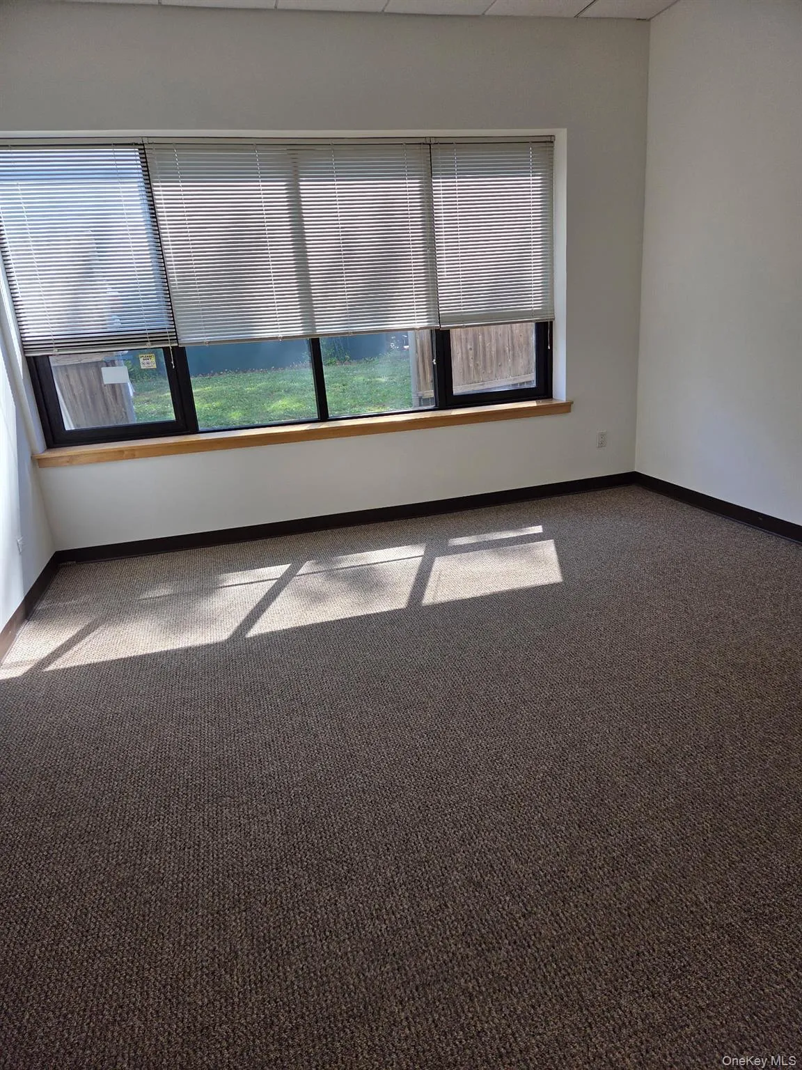 8 Maple Street, North Hempstead, NY, ,Commercial Lease,For Rent,Maple,0,1017812 8 Maple Street, North Hempstead, NY, ,Commercial Lease,For Rent,Maple,0,1017812