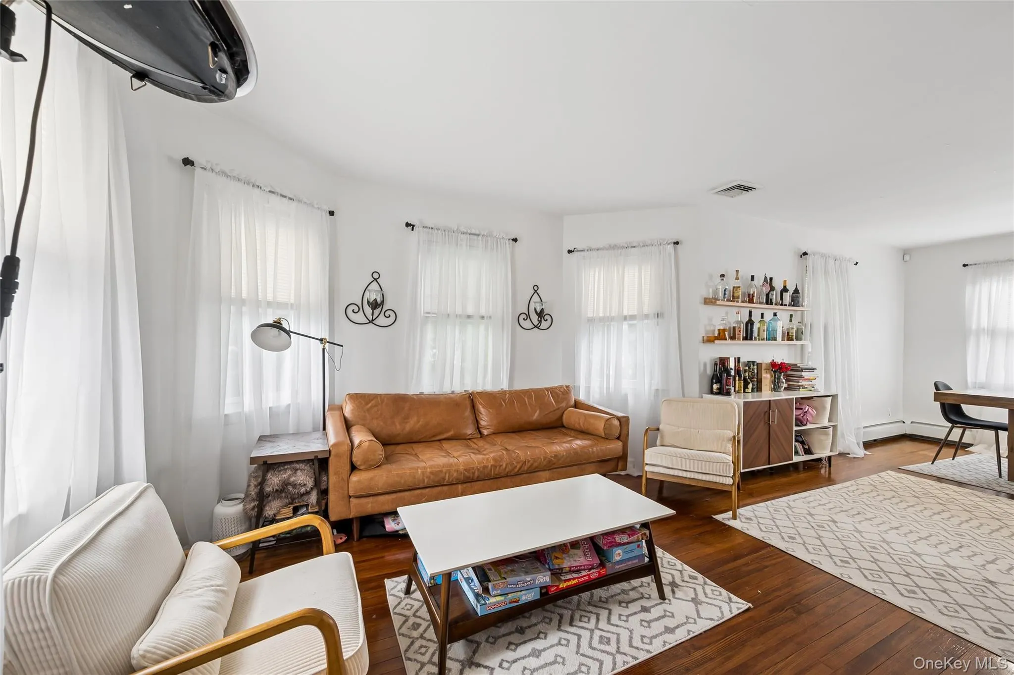 104 Park Avenue, Babylon, NY, 3 Bedrooms Bedrooms, 7 Rooms Rooms,1 BathroomBathrooms,Residential,For Rent,Park,0,1017814 104 Park Avenue, Babylon, NY, 3 Bedrooms Bedrooms, 7 Rooms Rooms,1 BathroomBathrooms,Residential,For Rent,Park,0,1017814