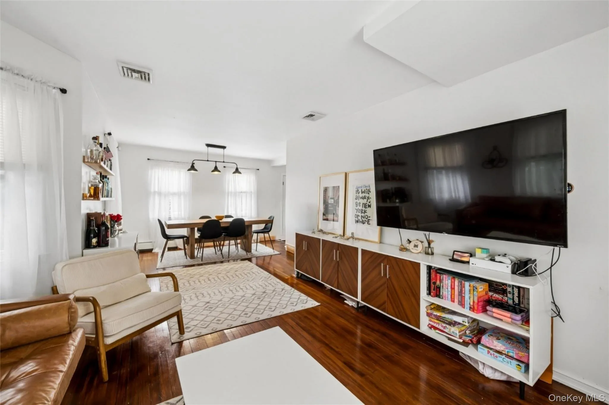 104 Park Avenue, Babylon, NY, 3 Bedrooms Bedrooms, 7 Rooms Rooms,1 BathroomBathrooms,Residential,For Rent,Park,0,1017814 104 Park Avenue, Babylon, NY, 3 Bedrooms Bedrooms, 7 Rooms Rooms,1 BathroomBathrooms,Residential,For Rent,Park,0,1017814