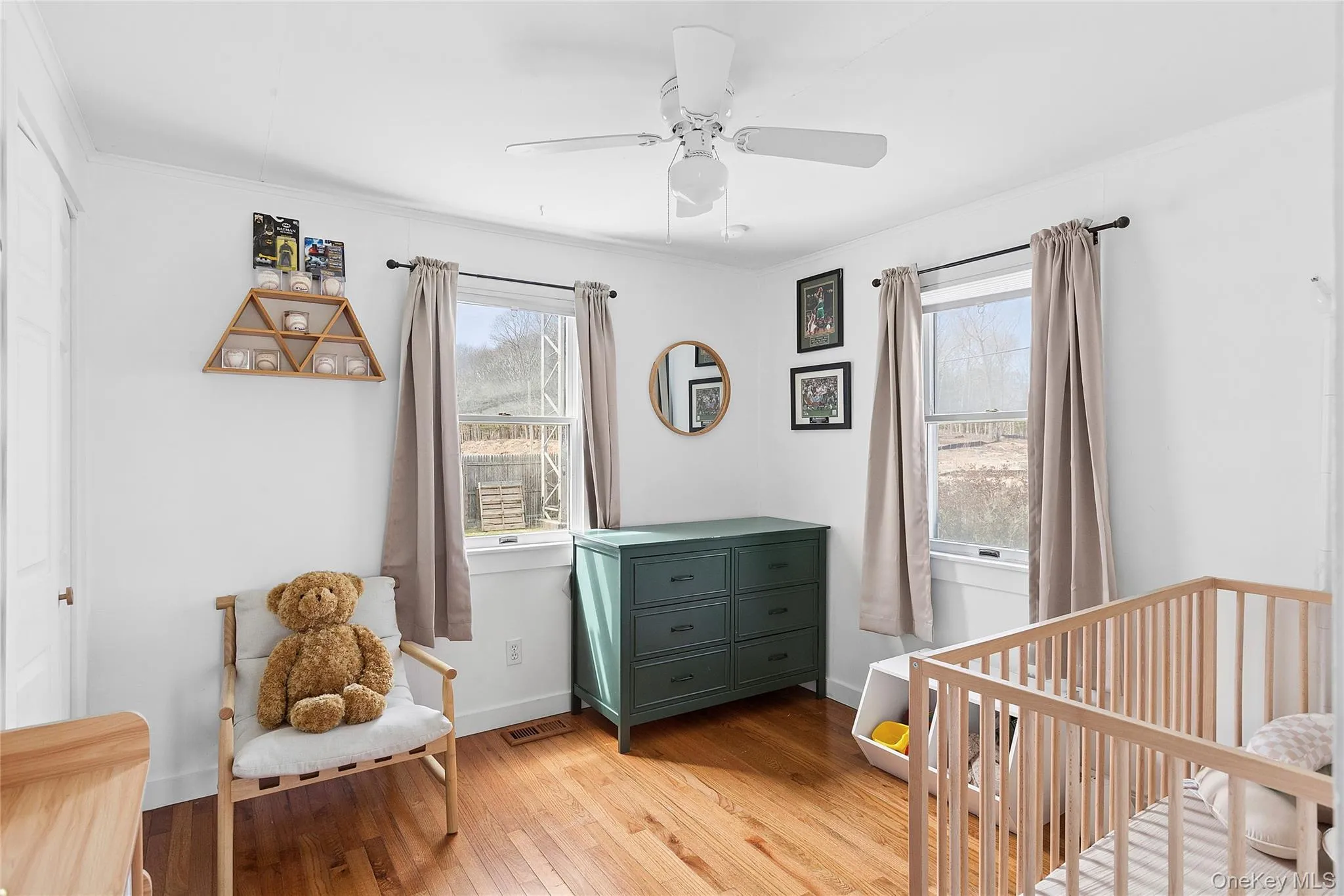 111 Oak Lane, East Hampton, NY, 2 Bedrooms Bedrooms, 5 Rooms Rooms,1 BathroomBathrooms,Residential,For Rent,Oak,0,1017818 111 Oak Lane, East Hampton, NY, 2 Bedrooms Bedrooms, 5 Rooms Rooms,1 BathroomBathrooms,Residential,For Rent,Oak,0,1017818