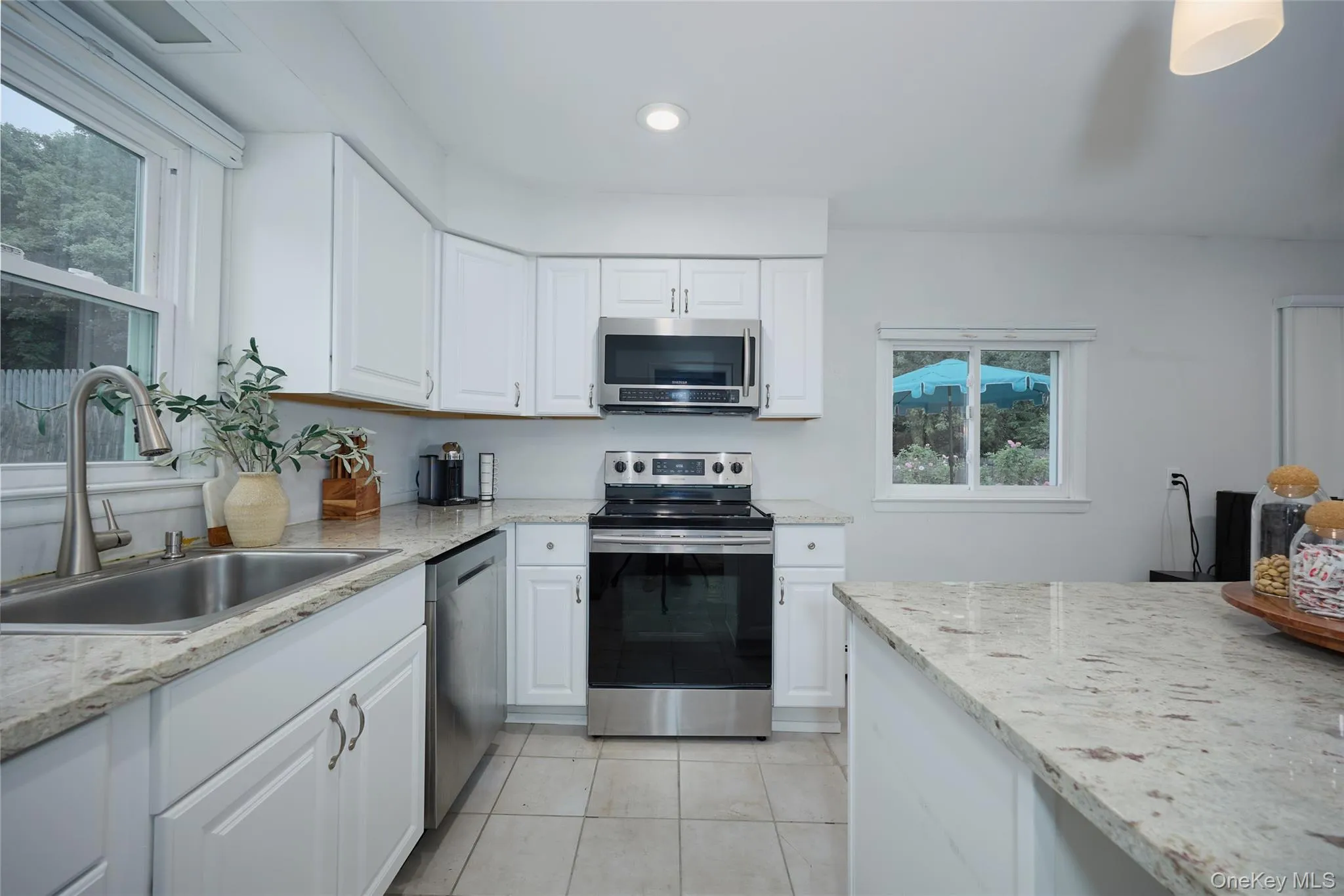 181 Grand Avenue, Poughkeepsie (town), NY, 3 Bedrooms Bedrooms, 6 Rooms Rooms,1 BathroomBathrooms,Residential,For Rent,Grand,0,1017819 181 Grand Avenue, Poughkeepsie (town), NY, 3 Bedrooms Bedrooms, 6 Rooms Rooms,1 BathroomBathrooms,Residential,For Rent,Grand,0,1017819
