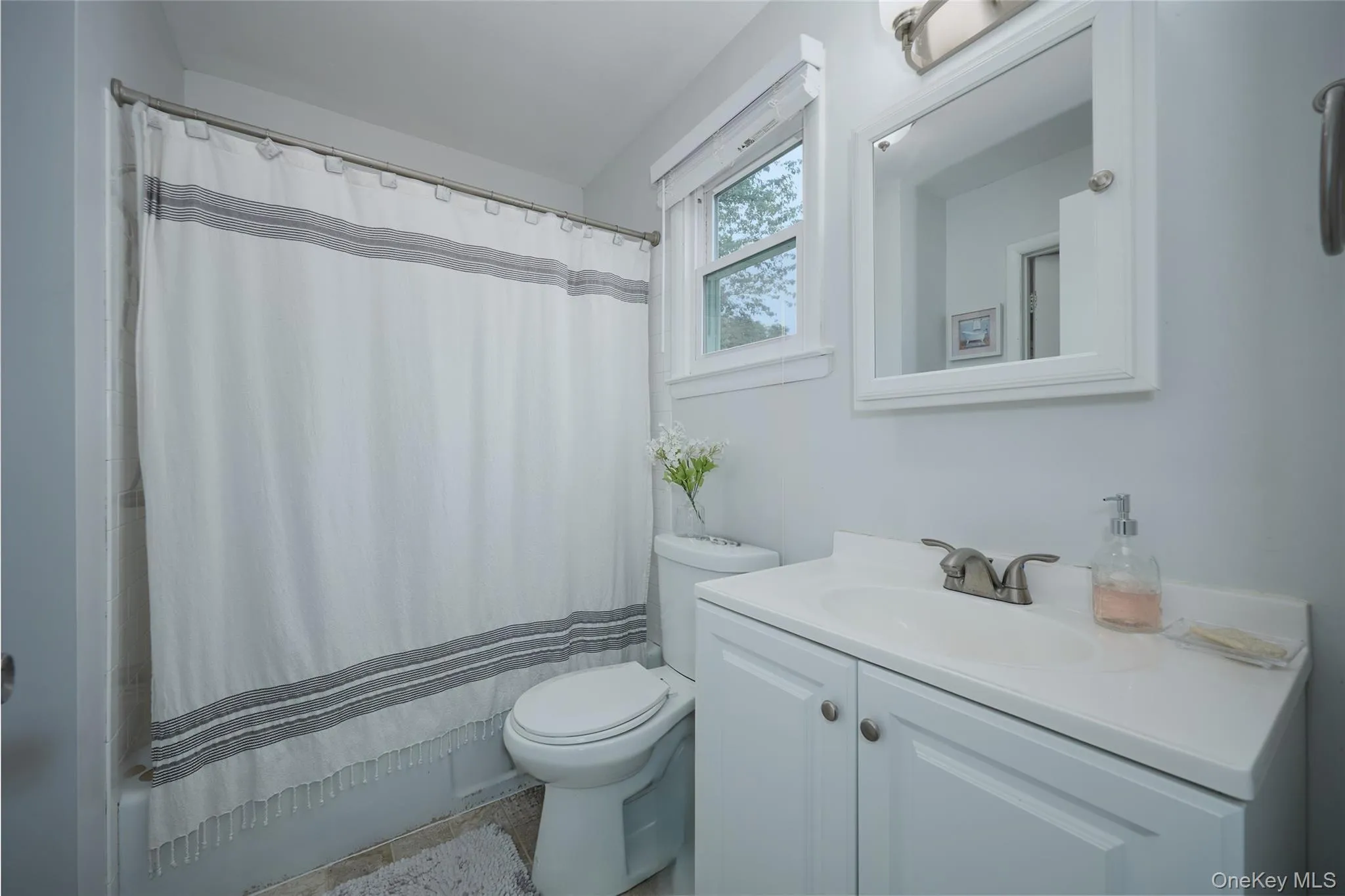 181 Grand Avenue, Poughkeepsie (town), NY, 3 Bedrooms Bedrooms, 6 Rooms Rooms,1 BathroomBathrooms,Residential,For Rent,Grand,0,1017819 181 Grand Avenue, Poughkeepsie (town), NY, 3 Bedrooms Bedrooms, 6 Rooms Rooms,1 BathroomBathrooms,Residential,For Rent,Grand,0,1017819