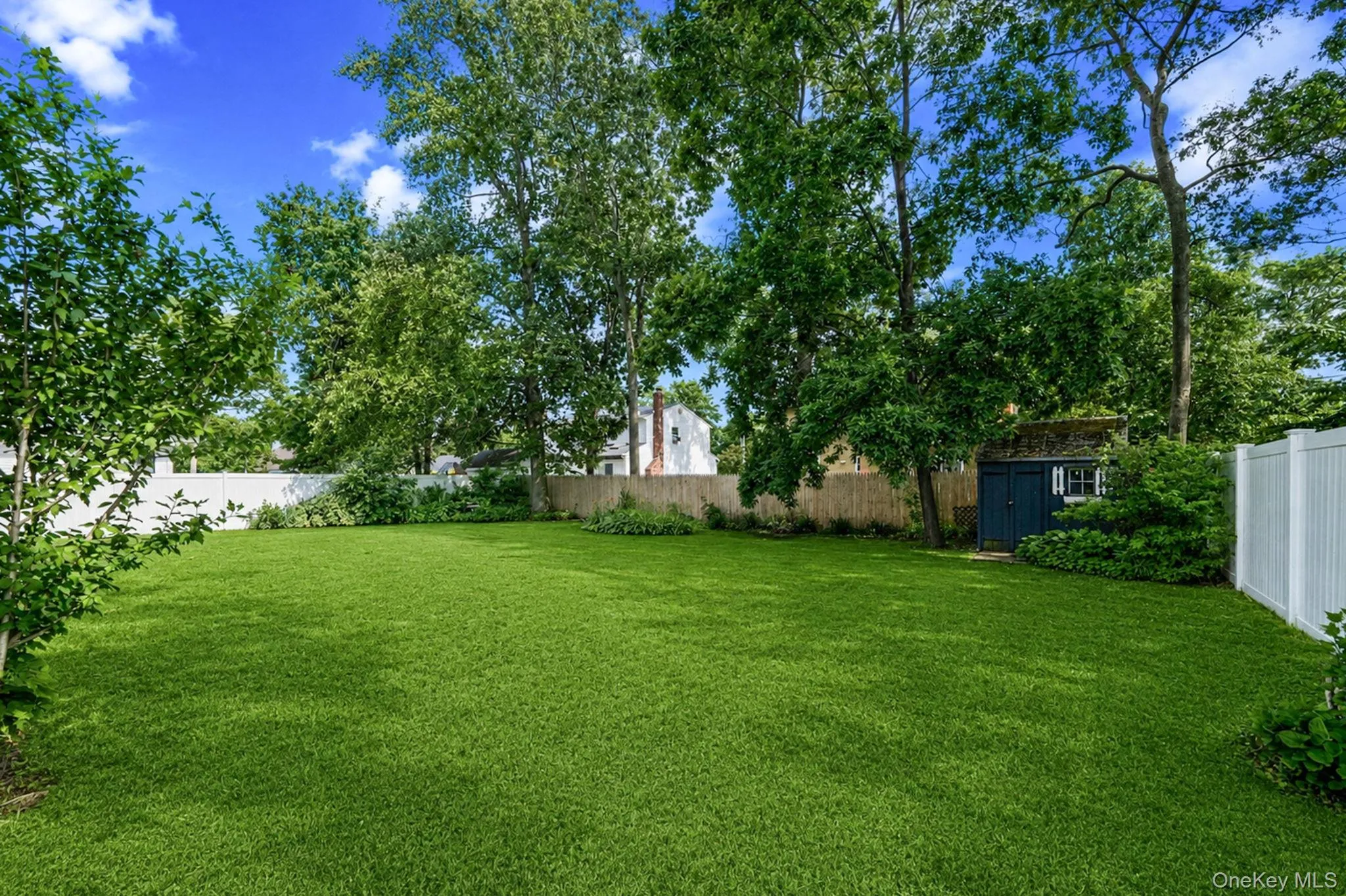 6 Malba Drive, Brookhaven, NY, 2 Bedrooms Bedrooms, 6 Rooms Rooms,2 BathroomsBathrooms,Residential,For Rent,Malba,0,KEY1017822 6 Malba Drive, Brookhaven, NY, 2 Bedrooms Bedrooms, 6 Rooms Rooms,2 BathroomsBathrooms,Residential,For Rent,Malba,0,KEY1017822