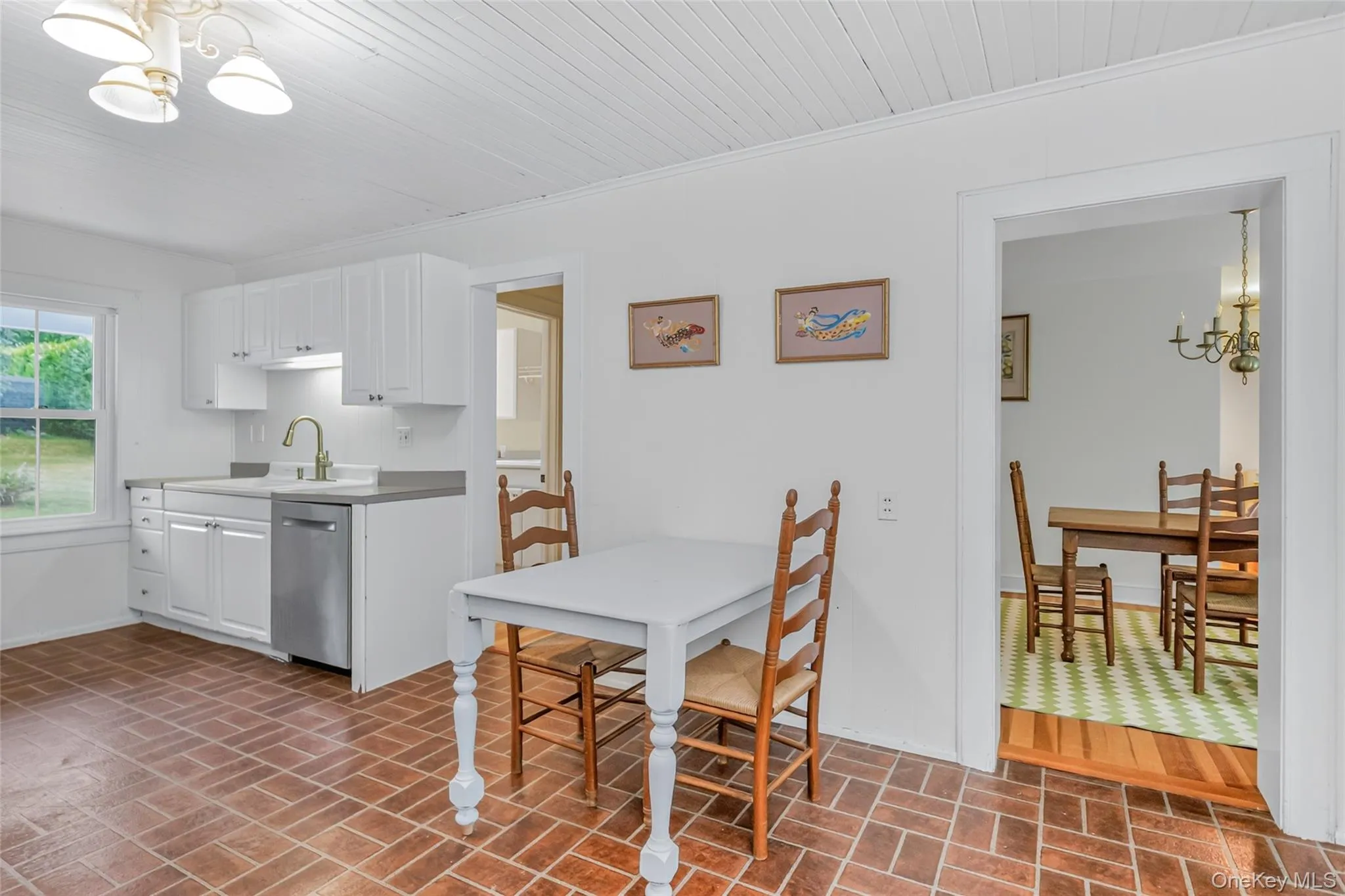 6 Oxford Avenue, Shelter Island, NY, 4 Bedrooms Bedrooms, 7 Rooms Rooms,2 BathroomsBathrooms,Residential,For Rent,Oxford,0,KEY1017824 6 Oxford Avenue, Shelter Island, NY, 4 Bedrooms Bedrooms, 7 Rooms Rooms,2 BathroomsBathrooms,Residential,For Rent,Oxford,0,KEY1017824