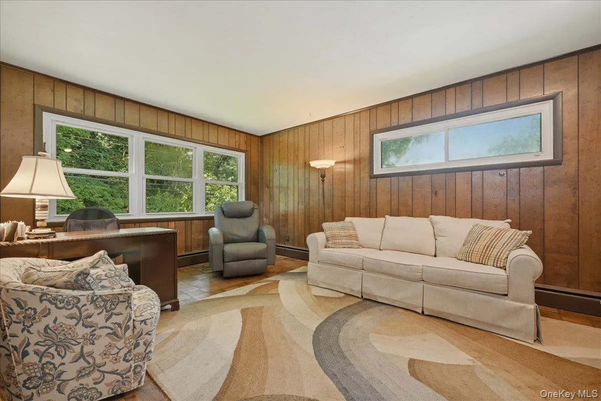 578 Richmond Road, Hempstead, NY, 3 Bedrooms Bedrooms, 6 Rooms Rooms,2 BathroomsBathrooms,Residential,For Rent,Richmond,0,1017825 578 Richmond Road, Hempstead, NY, 3 Bedrooms Bedrooms, 6 Rooms Rooms,2 BathroomsBathrooms,Residential,For Rent,Richmond,0,1017825