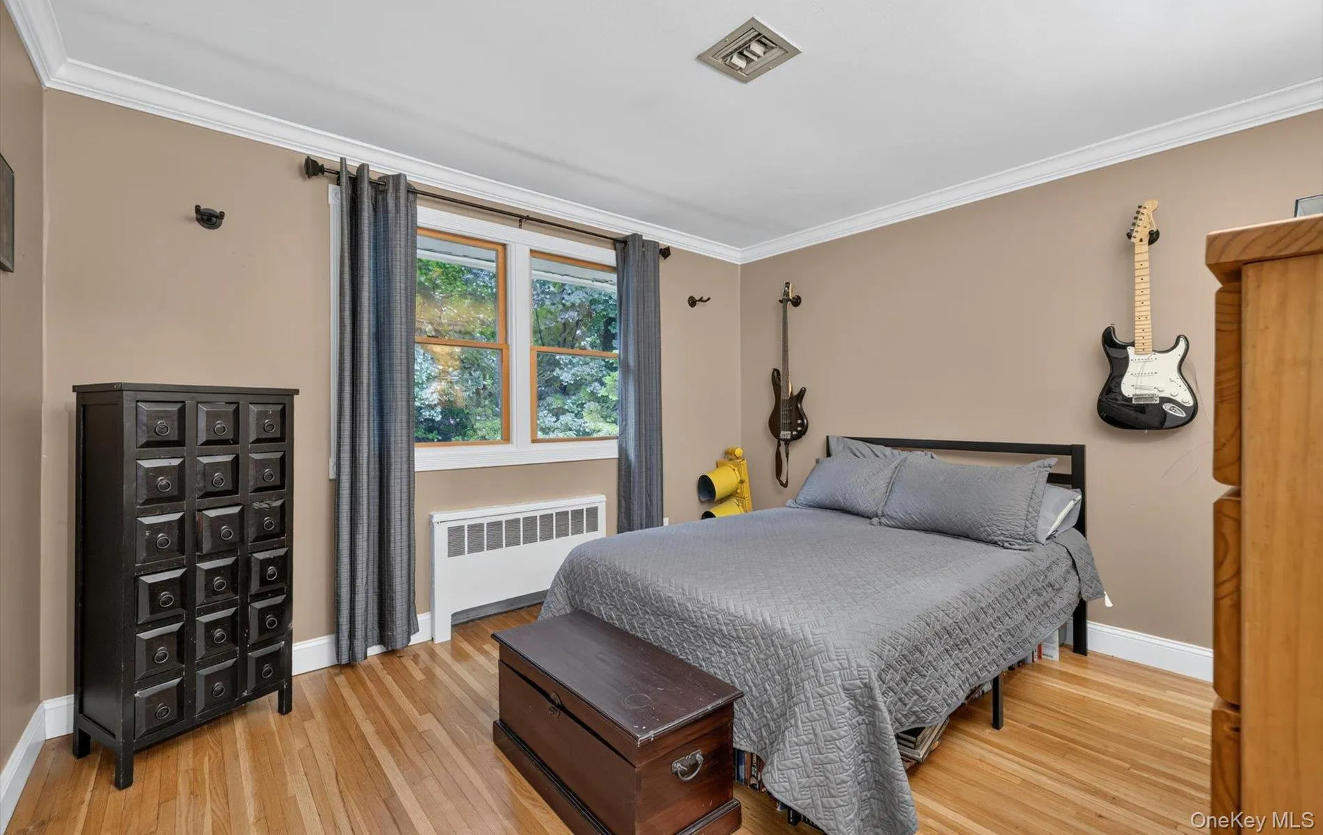 27 Longwood Drive, Huntington, NY, 4 Bedrooms Bedrooms, 9 Rooms Rooms,3 BathroomsBathrooms,Residential,For Rent,Longwood,0,1017826 27 Longwood Drive, Huntington, NY, 4 Bedrooms Bedrooms, 9 Rooms Rooms,3 BathroomsBathrooms,Residential,For Rent,Longwood,0,1017826