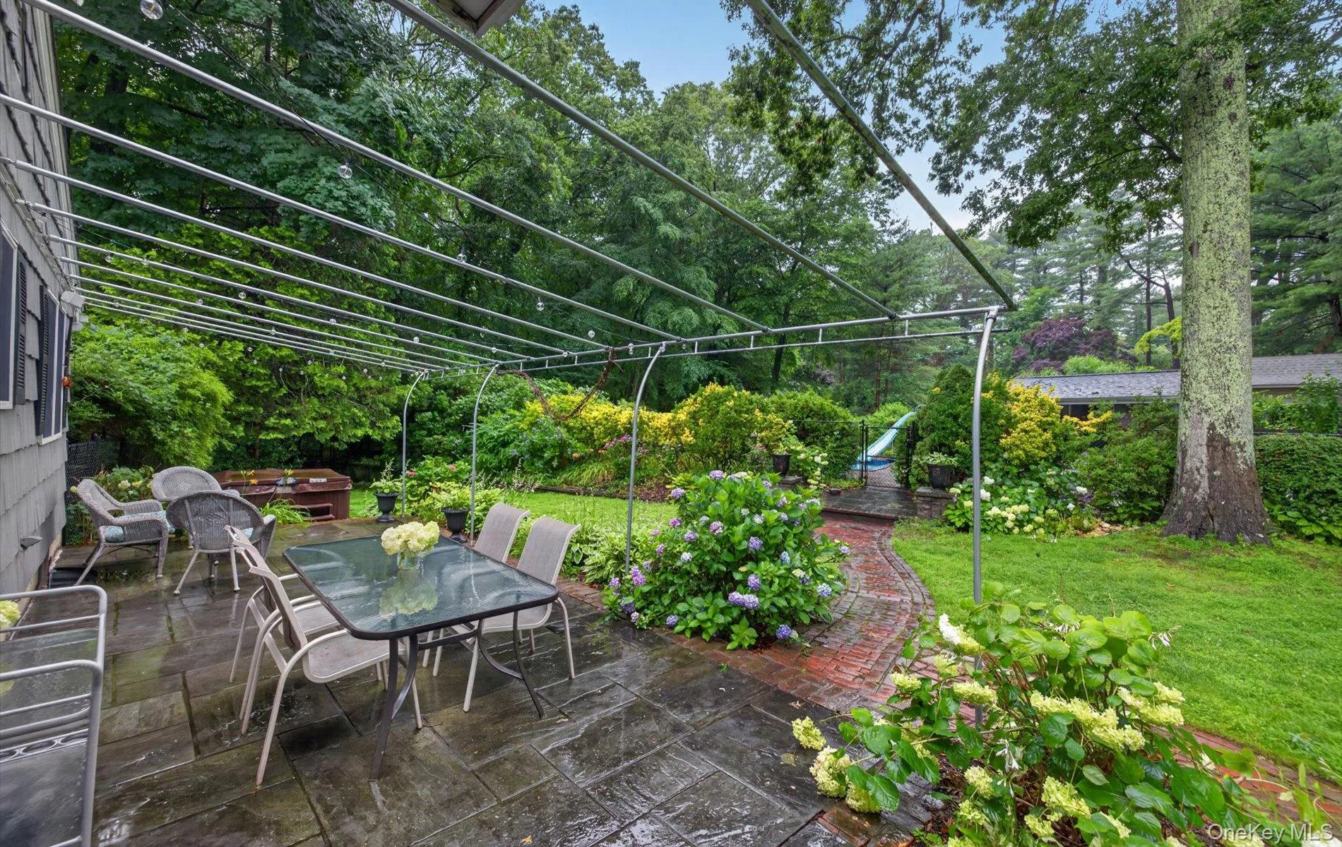 27 Longwood Drive, Huntington, NY, 4 Bedrooms Bedrooms, 9 Rooms Rooms,3 BathroomsBathrooms,Residential,For Rent,Longwood,0,1017826 27 Longwood Drive, Huntington, NY, 4 Bedrooms Bedrooms, 9 Rooms Rooms,3 BathroomsBathrooms,Residential,For Rent,Longwood,0,1017826
