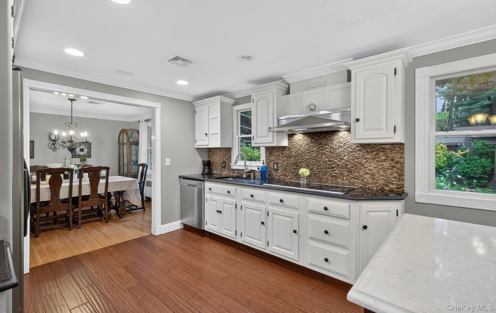 27 Longwood Drive, Huntington, NY, 4 Bedrooms Bedrooms, 9 Rooms Rooms,3 BathroomsBathrooms,Residential,For Rent,Longwood,0,1017826 27 Longwood Drive, Huntington, NY, 4 Bedrooms Bedrooms, 9 Rooms Rooms,3 BathroomsBathrooms,Residential,For Rent,Longwood,0,1017826