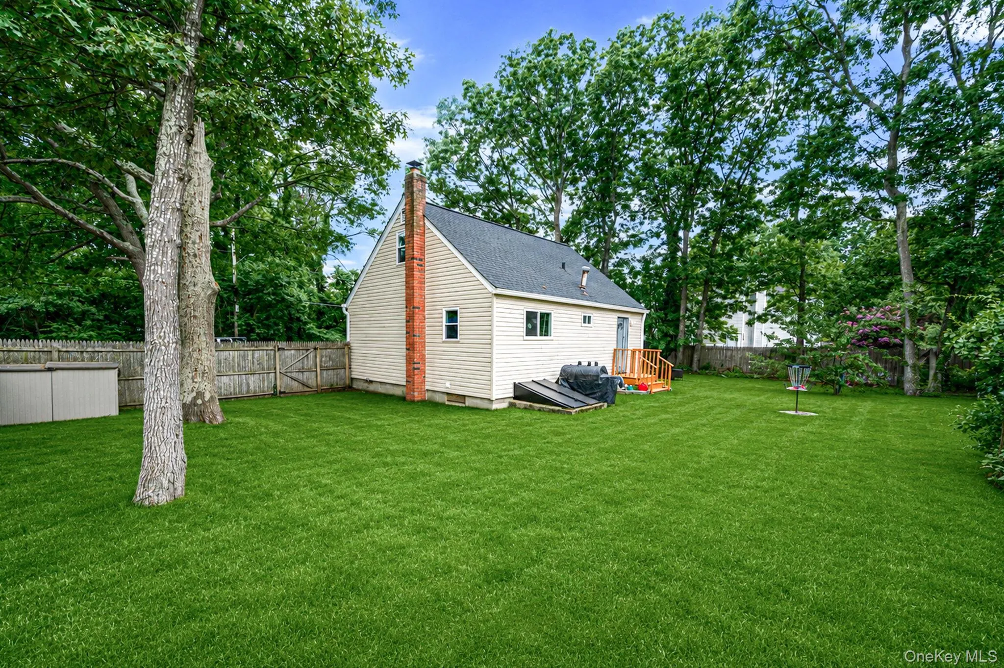 119 Parkwood Drive, Brookhaven, NY, 4 Bedrooms Bedrooms, 7 Rooms Rooms,1 BathroomBathrooms,Residential,For Rent,Parkwood,0,KEY1017829 119 Parkwood Drive, Brookhaven, NY, 4 Bedrooms Bedrooms, 7 Rooms Rooms,1 BathroomBathrooms,Residential,For Rent,Parkwood,0,KEY1017829