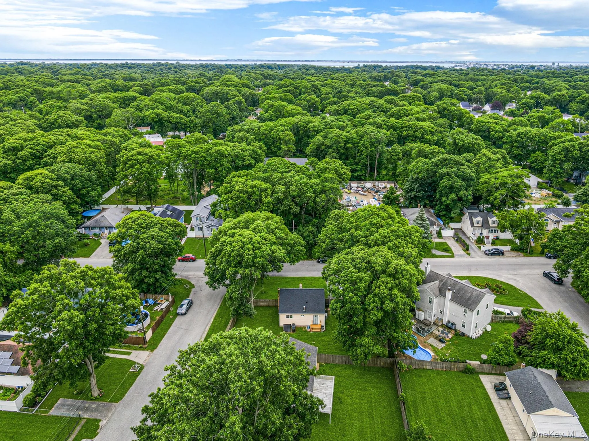 119 Parkwood Drive, Brookhaven, NY, 4 Bedrooms Bedrooms, 7 Rooms Rooms,1 BathroomBathrooms,Residential,For Rent,Parkwood,0,KEY1017829 119 Parkwood Drive, Brookhaven, NY, 4 Bedrooms Bedrooms, 7 Rooms Rooms,1 BathroomBathrooms,Residential,For Rent,Parkwood,0,KEY1017829