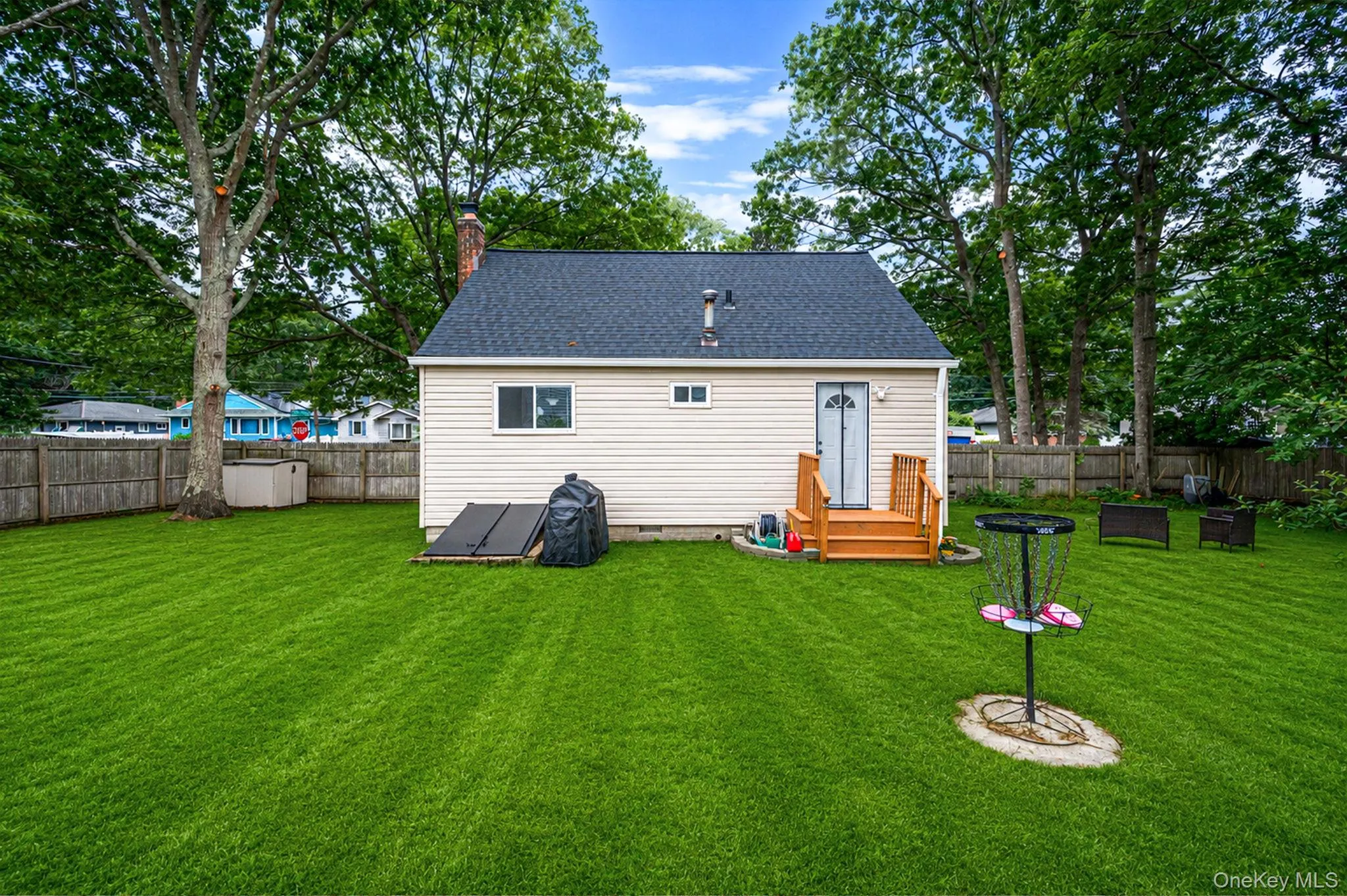 119 Parkwood Drive, Brookhaven, NY, 4 Bedrooms Bedrooms, 7 Rooms Rooms,1 BathroomBathrooms,Residential,For Rent,Parkwood,0,KEY1017829 119 Parkwood Drive, Brookhaven, NY, 4 Bedrooms Bedrooms, 7 Rooms Rooms,1 BathroomBathrooms,Residential,For Rent,Parkwood,0,KEY1017829