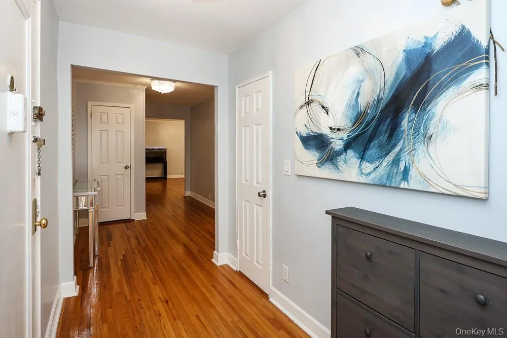 6-8 wooleys Lane, North Hempstead, NY, 2 Bedrooms Bedrooms, 4 Rooms Rooms,1 BathroomBathrooms,Residential,For Rent,wooleys,0,1017831 6-8 wooleys Lane, North Hempstead, NY, 2 Bedrooms Bedrooms, 4 Rooms Rooms,1 BathroomBathrooms,Residential,For Rent,wooleys,0,1017831