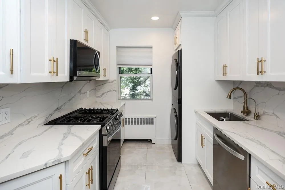6-8 wooleys Lane, North Hempstead, NY, 2 Bedrooms Bedrooms, 4 Rooms Rooms,1 BathroomBathrooms,Residential,For Rent,wooleys,0,1017831 6-8 wooleys Lane, North Hempstead, NY, 2 Bedrooms Bedrooms, 4 Rooms Rooms,1 BathroomBathrooms,Residential,For Rent,wooleys,0,1017831