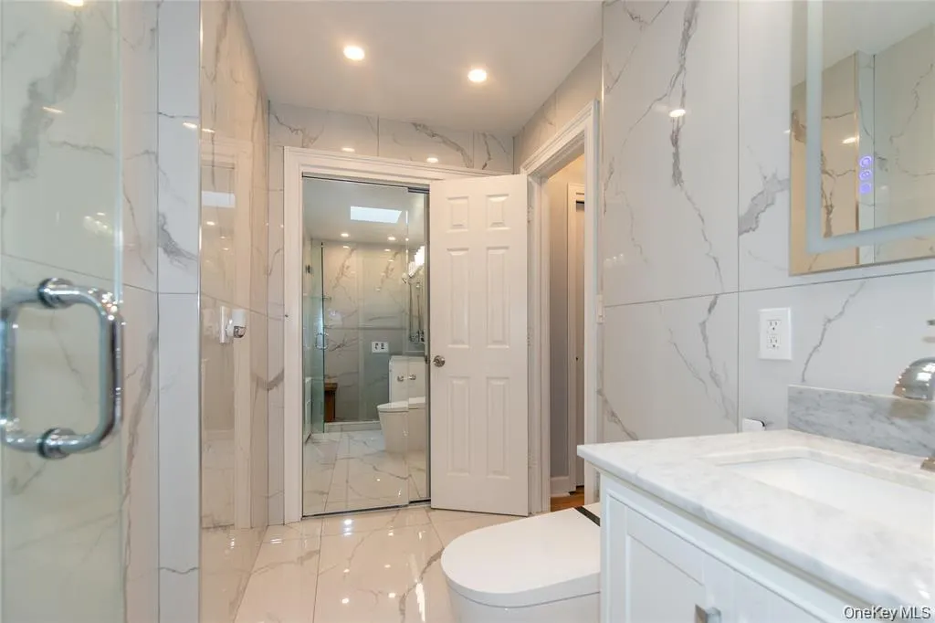 6-8 wooleys Lane, North Hempstead, NY, 2 Bedrooms Bedrooms, 4 Rooms Rooms,1 BathroomBathrooms,Residential,For Rent,wooleys,0,1017831 6-8 wooleys Lane, North Hempstead, NY, 2 Bedrooms Bedrooms, 4 Rooms Rooms,1 BathroomBathrooms,Residential,For Rent,wooleys,0,1017831