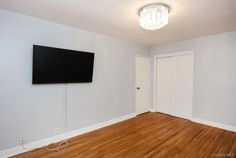 6-8 wooleys Lane, North Hempstead, NY, 2 Bedrooms Bedrooms, 4 Rooms Rooms,1 BathroomBathrooms,Residential,For Rent,wooleys,0,1017831 6-8 wooleys Lane, North Hempstead, NY, 2 Bedrooms Bedrooms, 4 Rooms Rooms,1 BathroomBathrooms,Residential,For Rent,wooleys,0,1017831