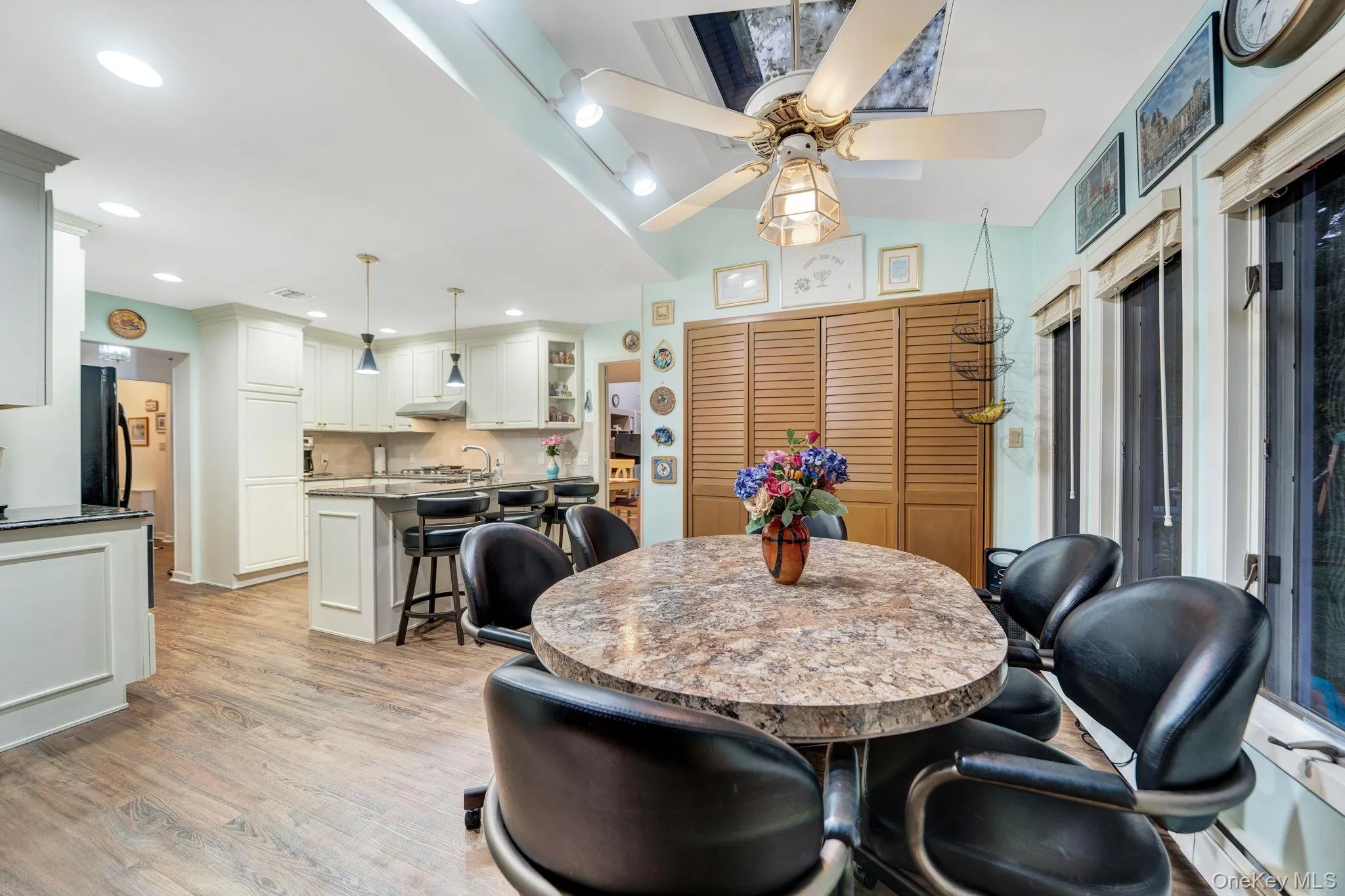 622 Harrison Avenue, Hempstead, NY, 5 Bedrooms Bedrooms, 8 Rooms Rooms,3 BathroomsBathrooms,Residential,For Rent,Harrison,0,KEY1017834 622 Harrison Avenue, Hempstead, NY, 5 Bedrooms Bedrooms, 8 Rooms Rooms,3 BathroomsBathrooms,Residential,For Rent,Harrison,0,KEY1017834