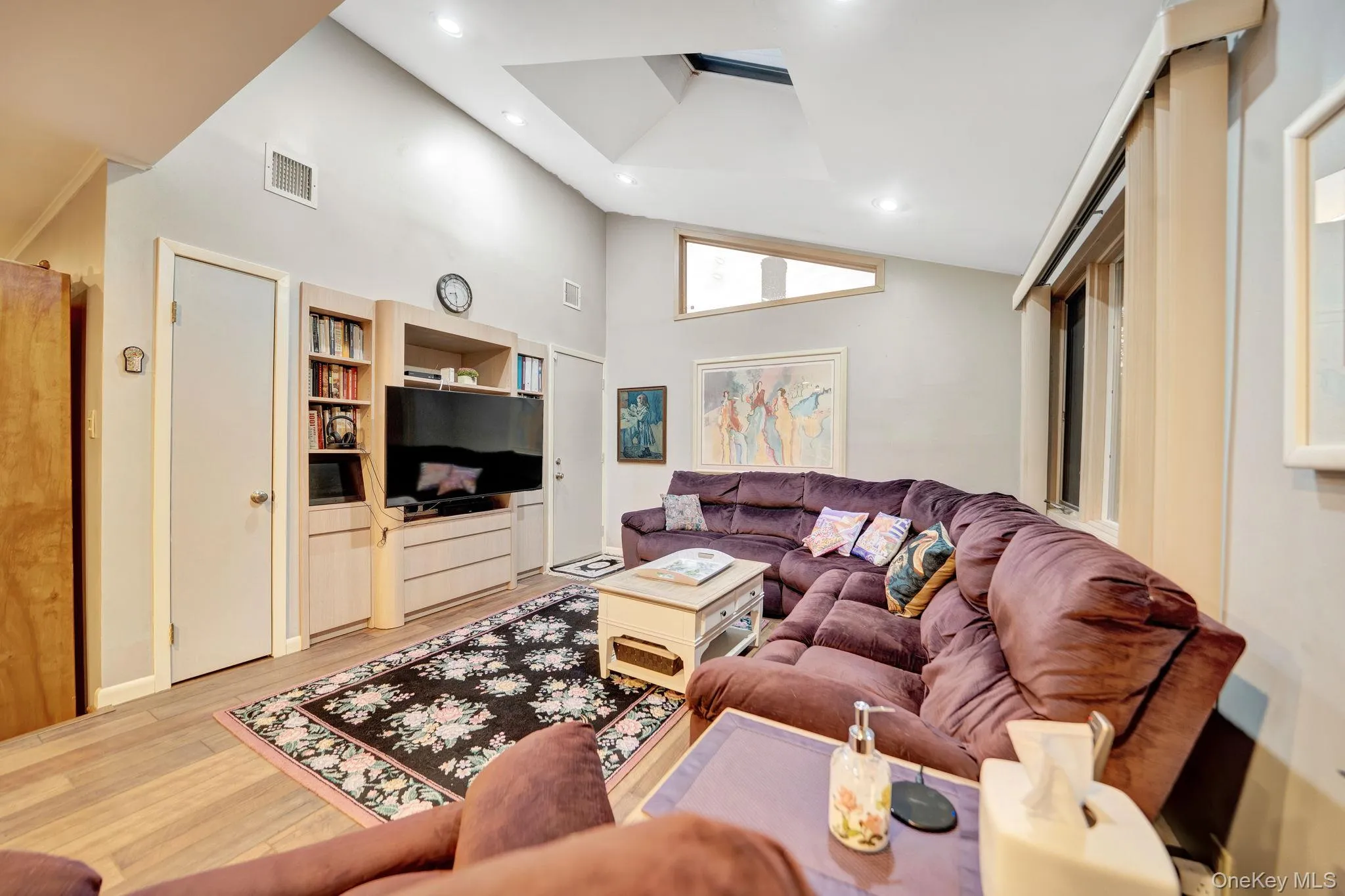 622 Harrison Avenue, Hempstead, NY, 5 Bedrooms Bedrooms, 8 Rooms Rooms,3 BathroomsBathrooms,Residential,For Rent,Harrison,0,KEY1017834 622 Harrison Avenue, Hempstead, NY, 5 Bedrooms Bedrooms, 8 Rooms Rooms,3 BathroomsBathrooms,Residential,For Rent,Harrison,0,KEY1017834