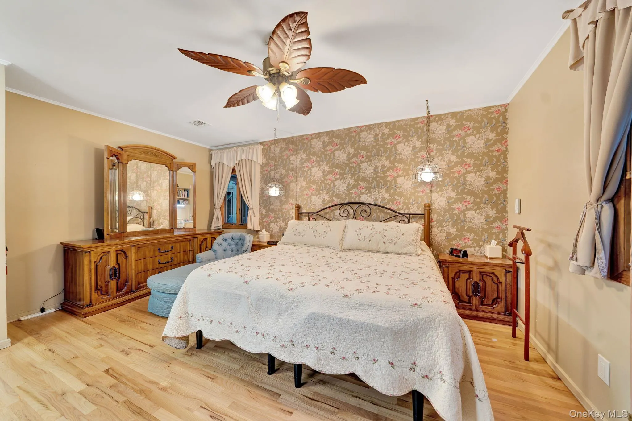 622 Harrison Avenue, Hempstead, NY, 5 Bedrooms Bedrooms, 8 Rooms Rooms,3 BathroomsBathrooms,Residential,For Rent,Harrison,0,KEY1017834 622 Harrison Avenue, Hempstead, NY, 5 Bedrooms Bedrooms, 8 Rooms Rooms,3 BathroomsBathrooms,Residential,For Rent,Harrison,0,KEY1017834