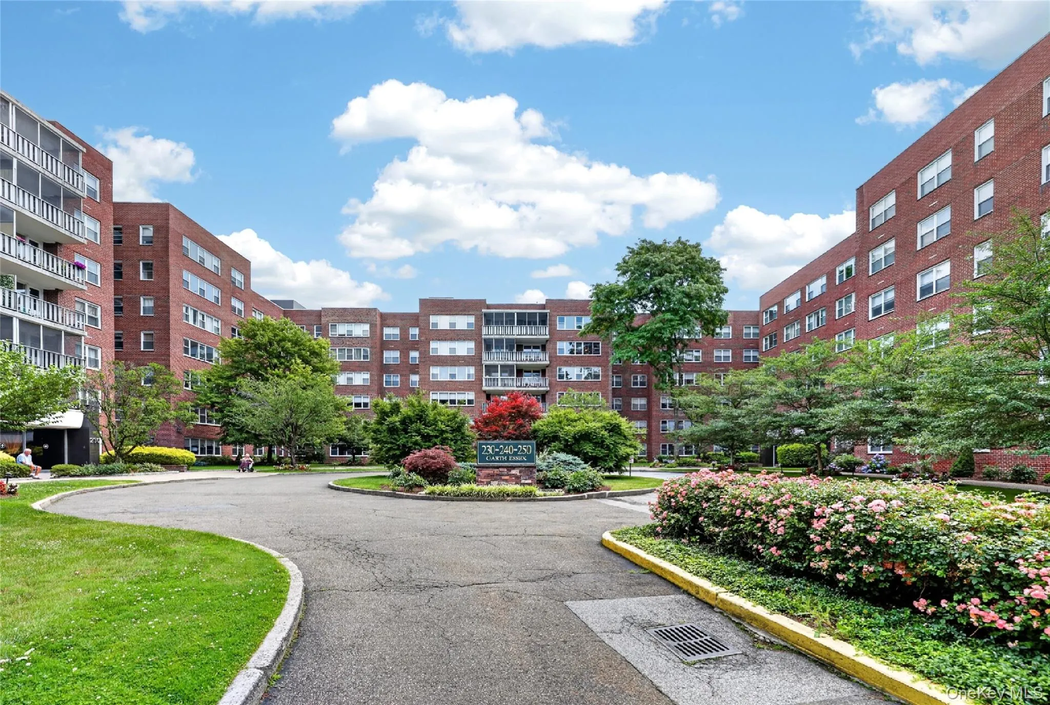 240 Garth Road, Eastchester, NY, 2 Bedrooms Bedrooms, 5 Rooms Rooms,2 BathroomsBathrooms,Residential,For Rent,Garth,0,1017835 240 Garth Road, Eastchester, NY, 2 Bedrooms Bedrooms, 5 Rooms Rooms,2 BathroomsBathrooms,Residential,For Rent,Garth,0,1017835