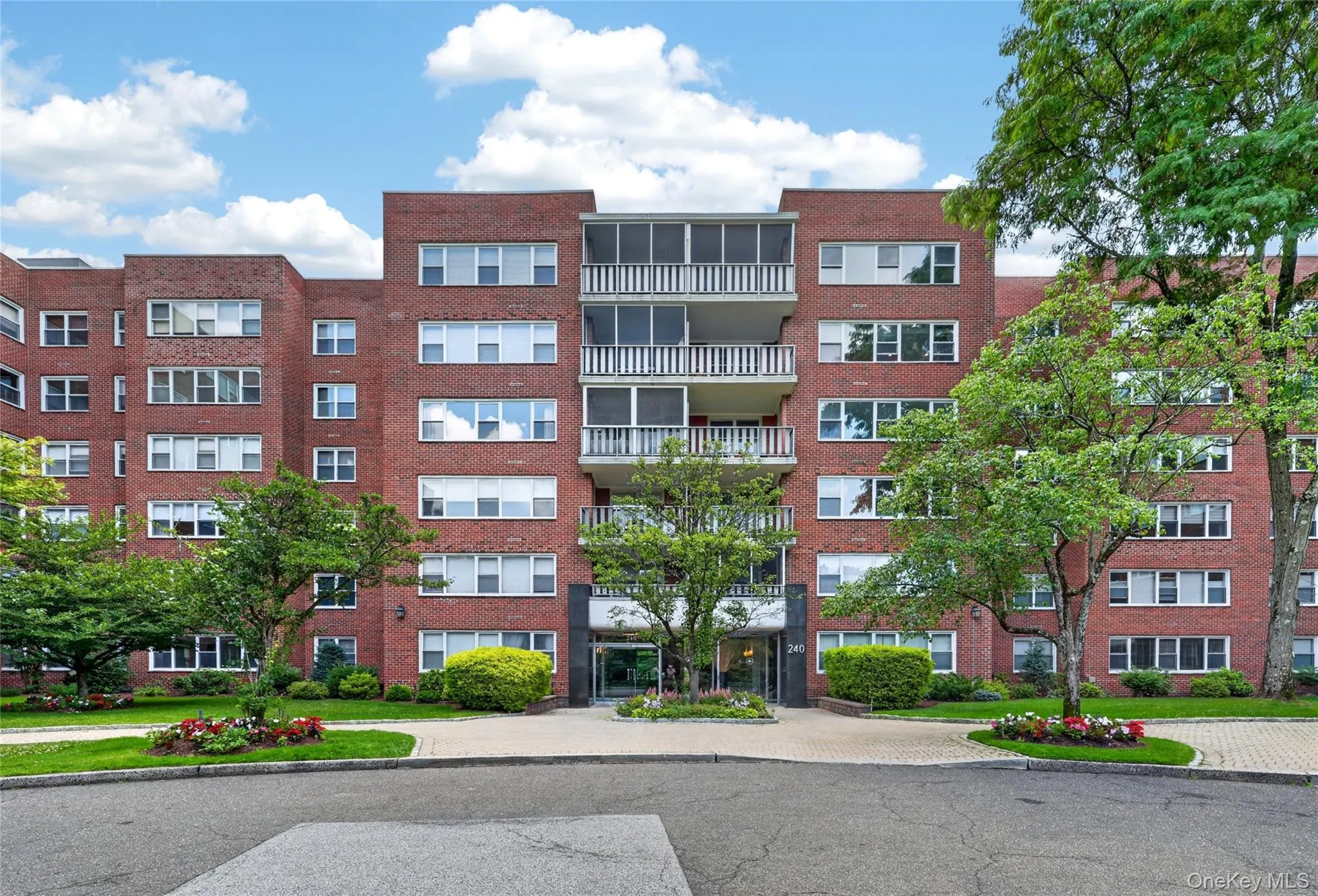 240 Garth Road, Eastchester, NY, 2 Bedrooms Bedrooms, 5 Rooms Rooms,2 BathroomsBathrooms,Residential,For Rent,Garth,0,1017835 240 Garth Road, Eastchester, NY, 2 Bedrooms Bedrooms, 5 Rooms Rooms,2 BathroomsBathrooms,Residential,For Rent,Garth,0,1017835