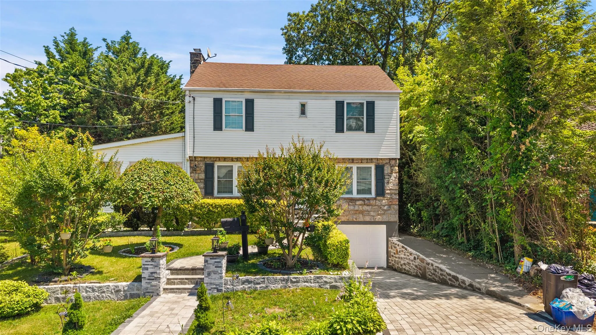 74 Elaine Terrace, Yonkers, NY, 4 Bedrooms Bedrooms, 8 Rooms Rooms,3 BathroomsBathrooms,Residential,For Rent,Elaine,0,1017839 74 Elaine Terrace, Yonkers, NY, 4 Bedrooms Bedrooms, 8 Rooms Rooms,3 BathroomsBathrooms,Residential,For Rent,Elaine,0,1017839