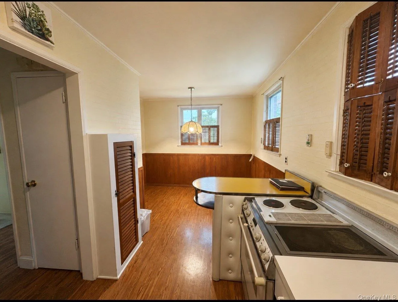 2526 Dogwood Avenue, Hempstead, NY, 3 Bedrooms Bedrooms, 9 Rooms Rooms,2 BathroomsBathrooms,Residential,For Rent,Dogwood,0,KEY1017840 2526 Dogwood Avenue, Hempstead, NY, 3 Bedrooms Bedrooms, 9 Rooms Rooms,2 BathroomsBathrooms,Residential,For Rent,Dogwood,0,KEY1017840