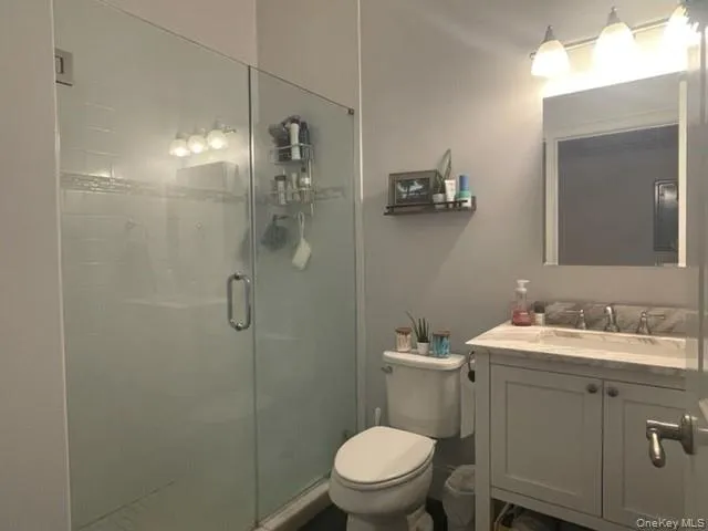 41 Green Street, Huntington, NY, 1 Bedroom Bedrooms, 3 Rooms Rooms,1 BathroomBathrooms,Residential Lease,For Rent,Green,0,KEY1017843 41 Green Street, Huntington, NY, 1 Bedroom Bedrooms, 3 Rooms Rooms,1 BathroomBathrooms,Residential Lease,For Rent,Green,0,KEY1017843