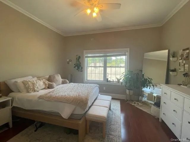 41 Green Street, Huntington, NY, 1 Bedroom Bedrooms, 3 Rooms Rooms,1 BathroomBathrooms,Residential Lease,For Rent,Green,0,KEY1017843 41 Green Street, Huntington, NY, 1 Bedroom Bedrooms, 3 Rooms Rooms,1 BathroomBathrooms,Residential Lease,For Rent,Green,0,KEY1017843