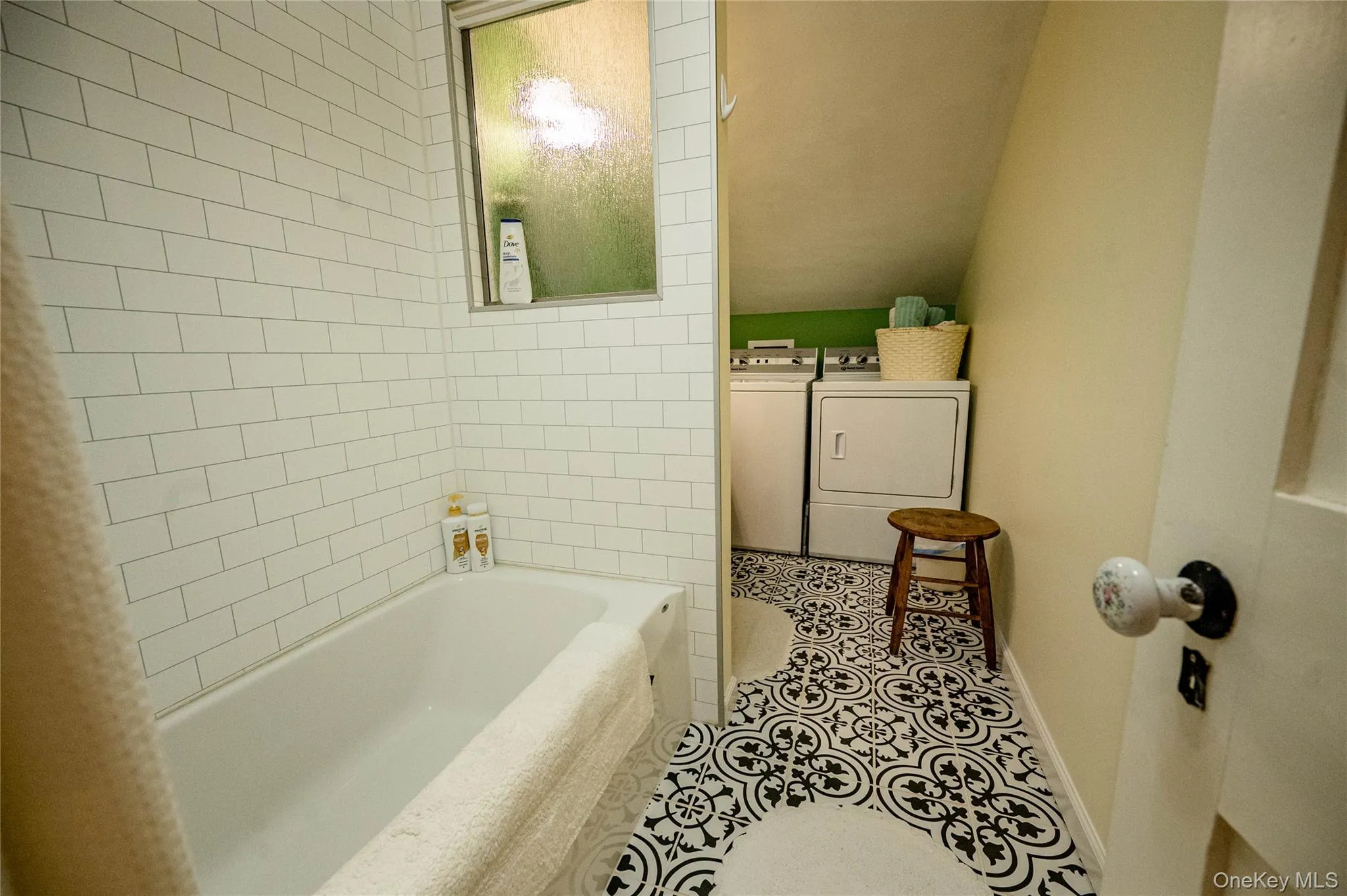 10636 Gage Road, Out Of Area, NY, 4 Bedrooms Bedrooms, 10 Rooms Rooms,2 BathroomsBathrooms,Residential,For Rent,Gage,0,1017845 10636 Gage Road, Out Of Area, NY, 4 Bedrooms Bedrooms, 10 Rooms Rooms,2 BathroomsBathrooms,Residential,For Rent,Gage,0,1017845