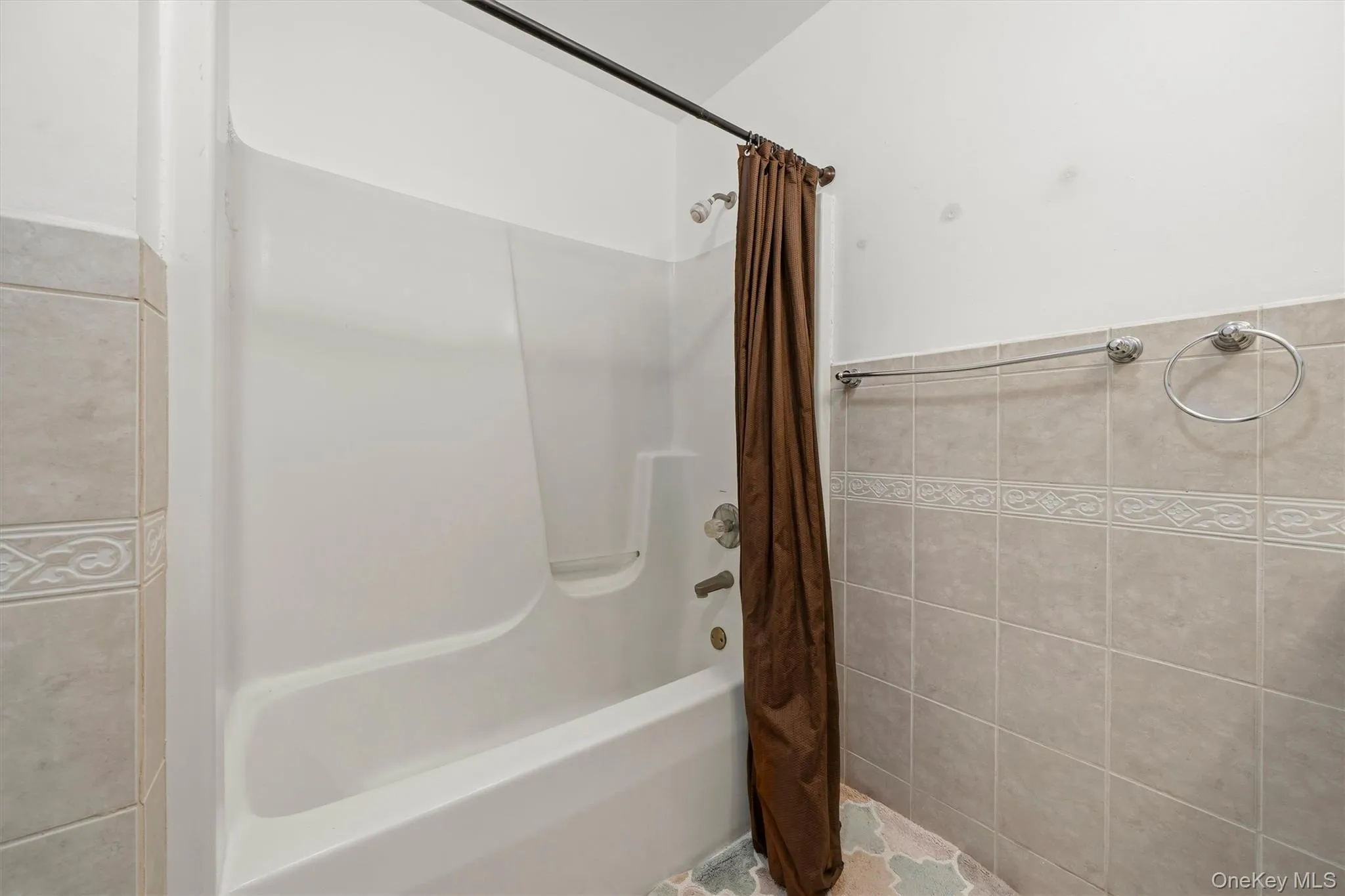 2 Echo Trail, Blooming Grove, NY, 3 Bedrooms Bedrooms, 6 Rooms Rooms,2 BathroomsBathrooms,Residential,For Rent,Echo,0,1017854 2 Echo Trail, Blooming Grove, NY, 3 Bedrooms Bedrooms, 6 Rooms Rooms,2 BathroomsBathrooms,Residential,For Rent,Echo,0,1017854