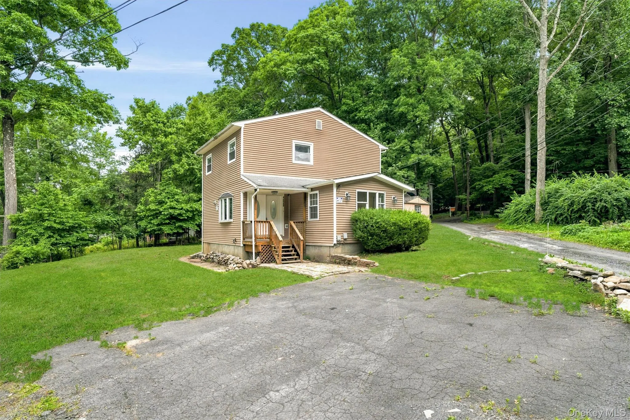 2 Echo Trail, Blooming Grove, NY, 3 Bedrooms Bedrooms, 6 Rooms Rooms,2 BathroomsBathrooms,Residential,For Rent,Echo,0,1017854 2 Echo Trail, Blooming Grove, NY, 3 Bedrooms Bedrooms, 6 Rooms Rooms,2 BathroomsBathrooms,Residential,For Rent,Echo,0,1017854
