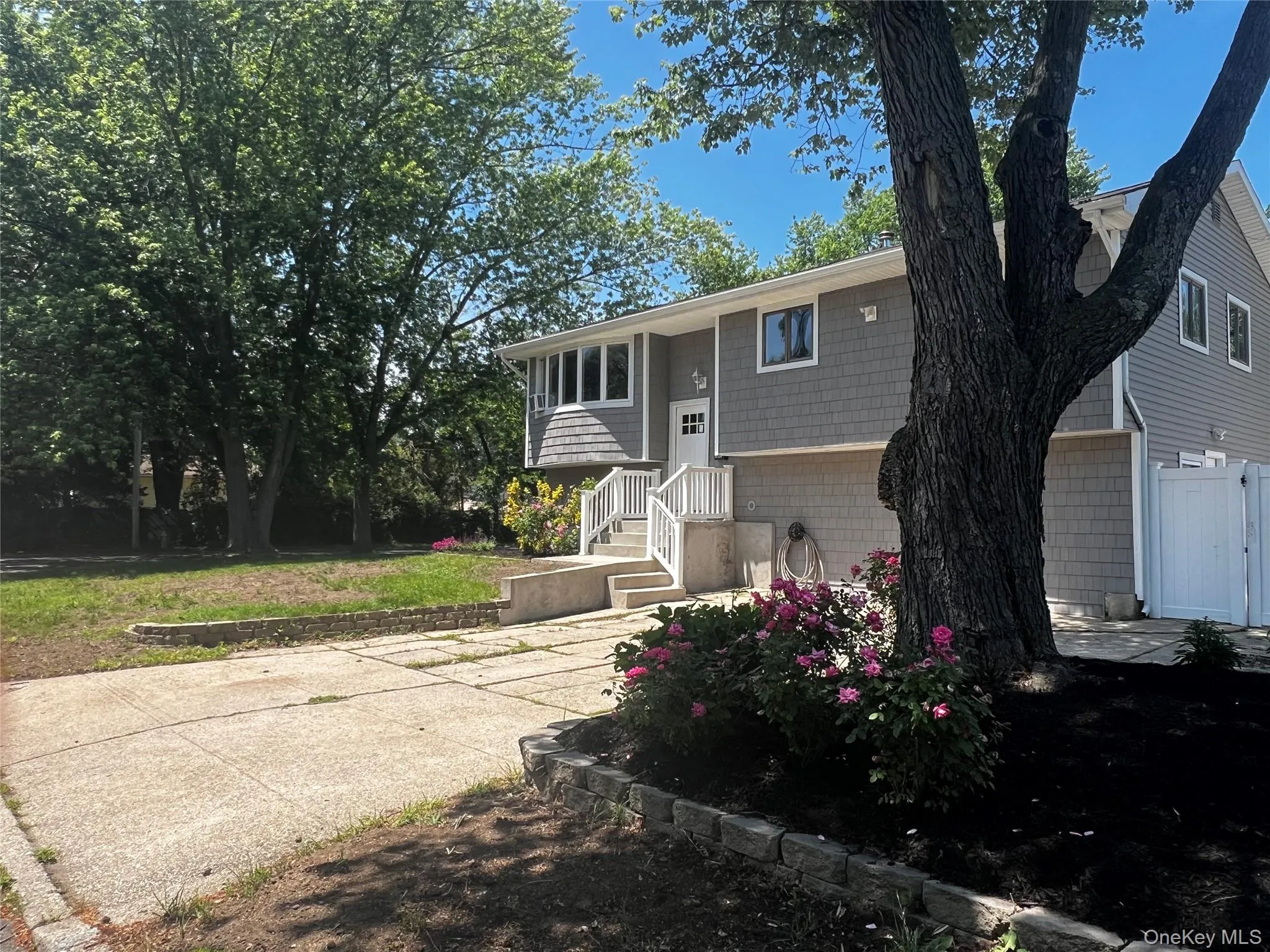 105 barber, Islip, NY, 6 Bedrooms Bedrooms, 10 Rooms Rooms,3 BathroomsBathrooms,Residential,For Rent,barber,0,KEY1017858 105 barber, Islip, NY, 6 Bedrooms Bedrooms, 10 Rooms Rooms,3 BathroomsBathrooms,Residential,For Rent,barber,0,KEY1017858
