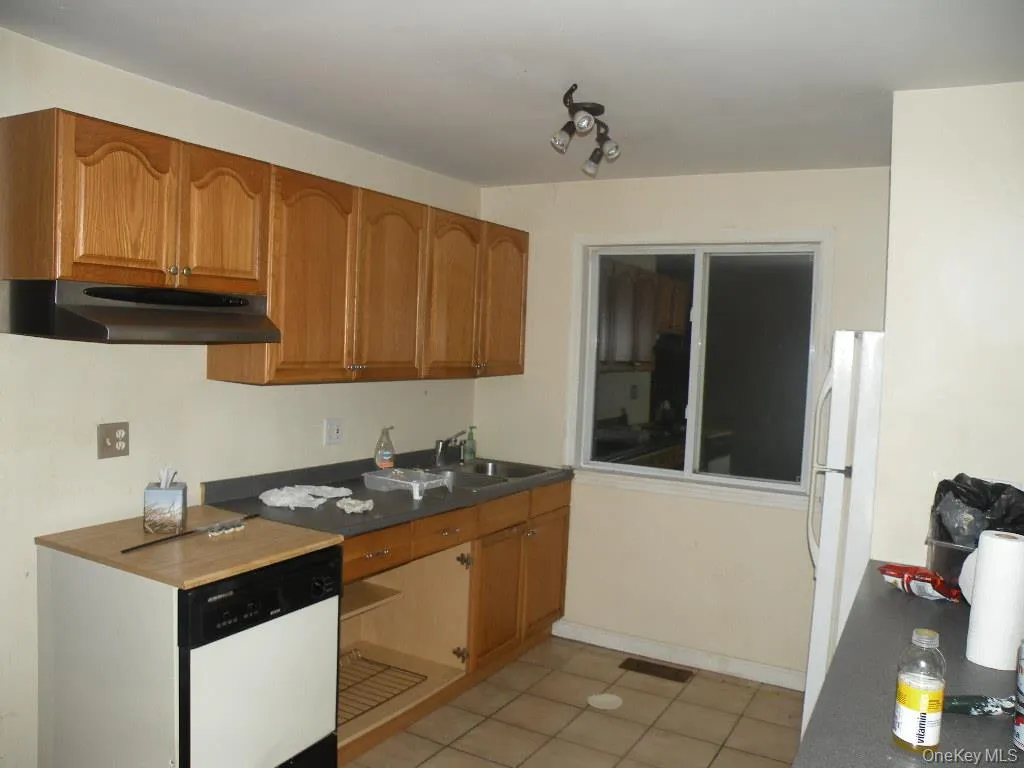 618 Bean River Road, Pine Plains, NY, 2 Bedrooms Bedrooms, 3 Rooms Rooms,1 BathroomBathrooms,Residential,For Rent,Bean River,0,KEY1017861 618 Bean River Road, Pine Plains, NY, 2 Bedrooms Bedrooms, 3 Rooms Rooms,1 BathroomBathrooms,Residential,For Rent,Bean River,0,KEY1017861
