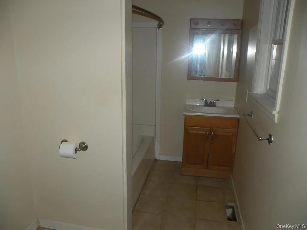 618 Bean River Road, Pine Plains, NY, 2 Bedrooms Bedrooms, 3 Rooms Rooms,1 BathroomBathrooms,Residential,For Rent,Bean River,0,KEY1017861 618 Bean River Road, Pine Plains, NY, 2 Bedrooms Bedrooms, 3 Rooms Rooms,1 BathroomBathrooms,Residential,For Rent,Bean River,0,KEY1017861