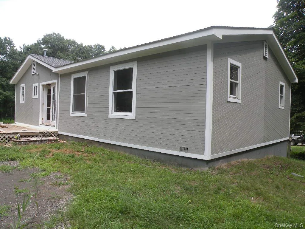 618 Bean River Road, Pine Plains, NY, 2 Bedrooms Bedrooms, 3 Rooms Rooms,1 BathroomBathrooms,Residential,For Rent,Bean River,0,KEY1017861 618 Bean River Road, Pine Plains, NY, 2 Bedrooms Bedrooms, 3 Rooms Rooms,1 BathroomBathrooms,Residential,For Rent,Bean River,0,KEY1017861
