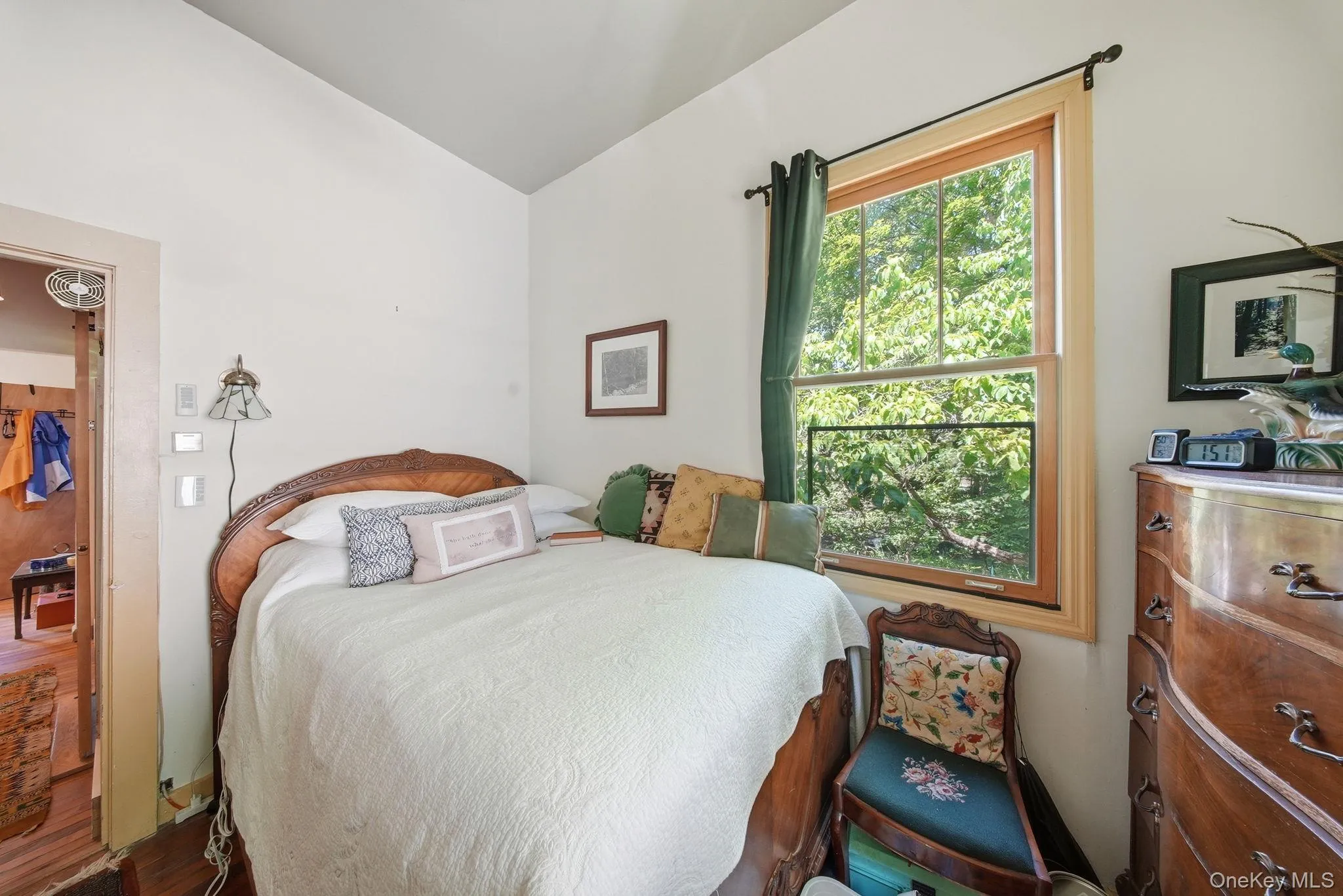 10 Church Road, Fallsburg, NY, 2 Bedrooms Bedrooms, 5 Rooms Rooms,1 BathroomBathrooms,Residential,For Rent,Church,0,1017864 10 Church Road, Fallsburg, NY, 2 Bedrooms Bedrooms, 5 Rooms Rooms,1 BathroomBathrooms,Residential,For Rent,Church,0,1017864