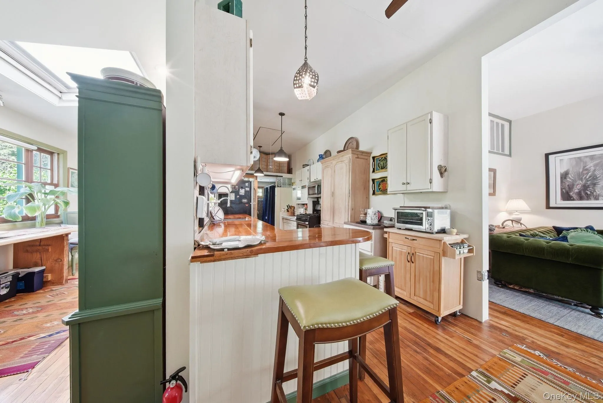 10 Church Road, Fallsburg, NY, 2 Bedrooms Bedrooms, 5 Rooms Rooms,1 BathroomBathrooms,Residential,For Rent,Church,0,1017864 10 Church Road, Fallsburg, NY, 2 Bedrooms Bedrooms, 5 Rooms Rooms,1 BathroomBathrooms,Residential,For Rent,Church,0,1017864
