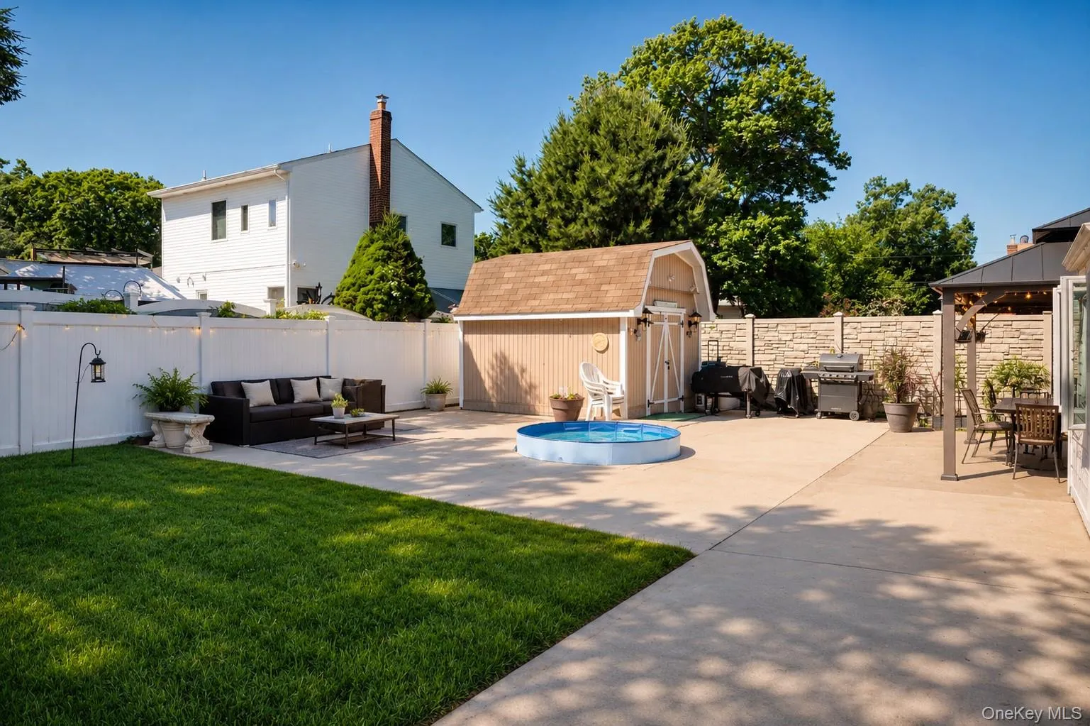 210 Willard Avenue, Oyster Bay, NY, 4 Bedrooms Bedrooms, 7 Rooms Rooms,2 BathroomsBathrooms,Residential,For Rent,Willard,0,1017867 210 Willard Avenue, Oyster Bay, NY, 4 Bedrooms Bedrooms, 7 Rooms Rooms,2 BathroomsBathrooms,Residential,For Rent,Willard,0,1017867