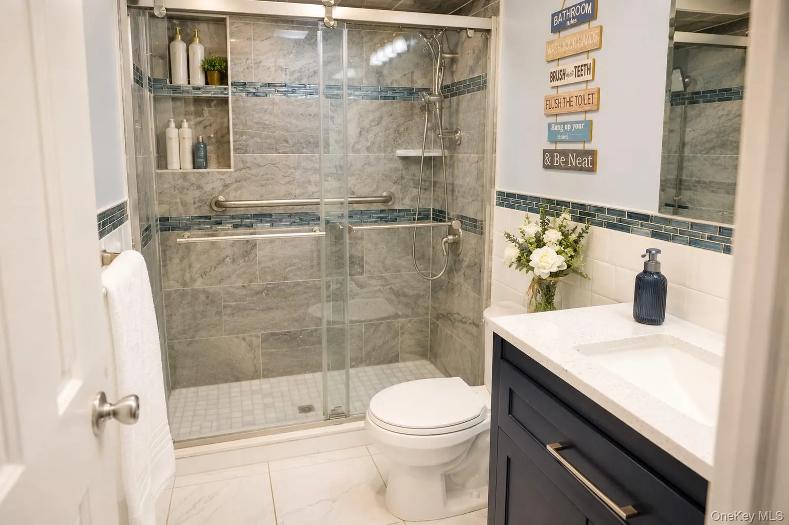 210 Willard Avenue, Oyster Bay, NY, 4 Bedrooms Bedrooms, 7 Rooms Rooms,2 BathroomsBathrooms,Residential,For Rent,Willard,0,1017867 210 Willard Avenue, Oyster Bay, NY, 4 Bedrooms Bedrooms, 7 Rooms Rooms,2 BathroomsBathrooms,Residential,For Rent,Willard,0,1017867