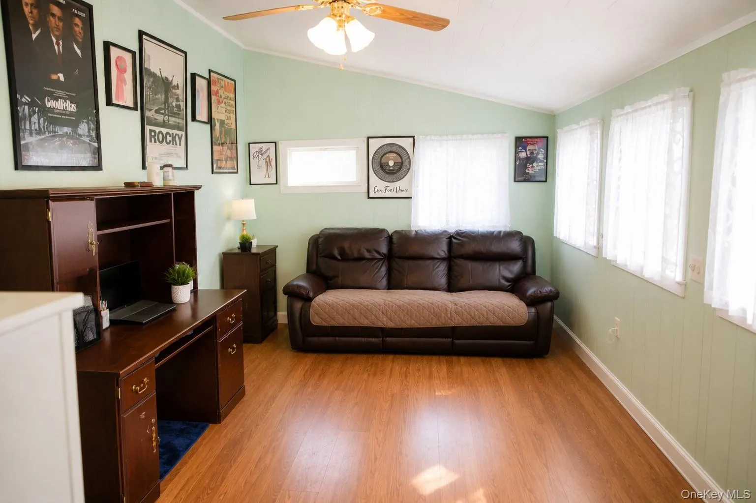 210 Willard Avenue, Oyster Bay, NY, 4 Bedrooms Bedrooms, 7 Rooms Rooms,2 BathroomsBathrooms,Residential,For Rent,Willard,0,1017867 210 Willard Avenue, Oyster Bay, NY, 4 Bedrooms Bedrooms, 7 Rooms Rooms,2 BathroomsBathrooms,Residential,For Rent,Willard,0,1017867